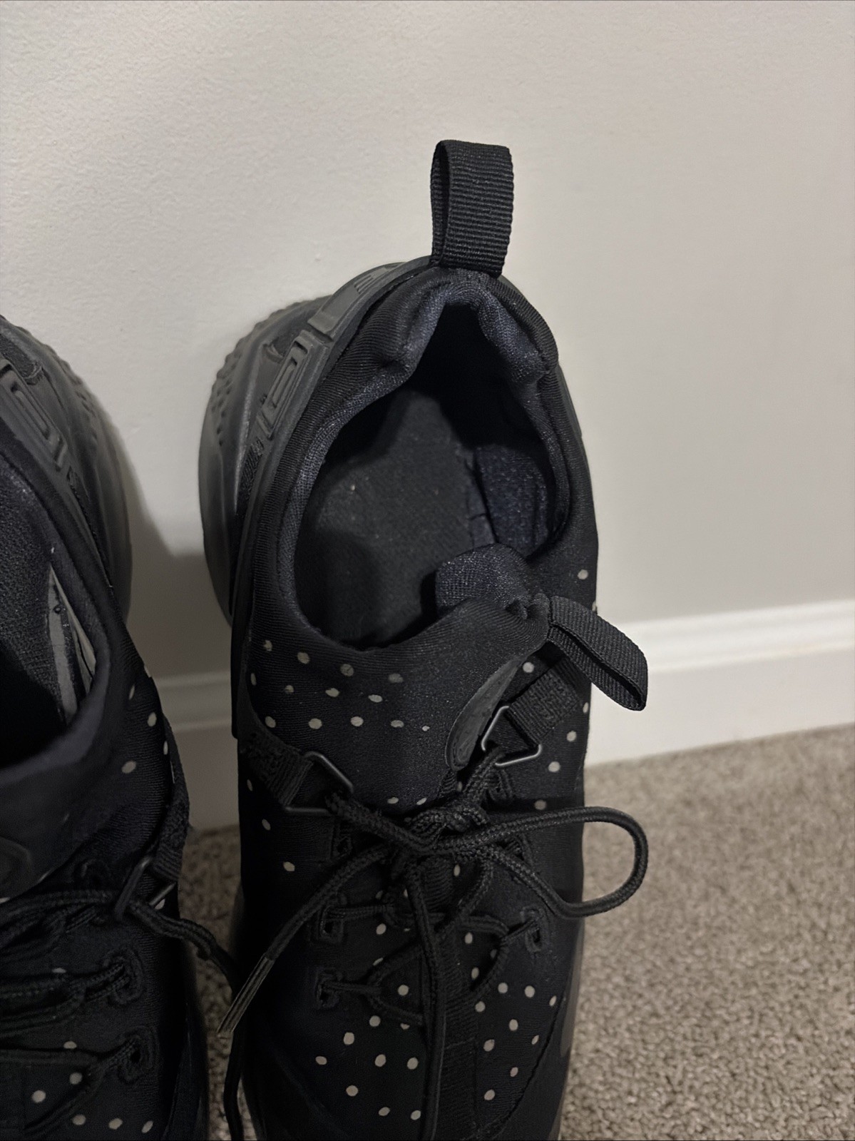 Men Size 12 Nike Hurache