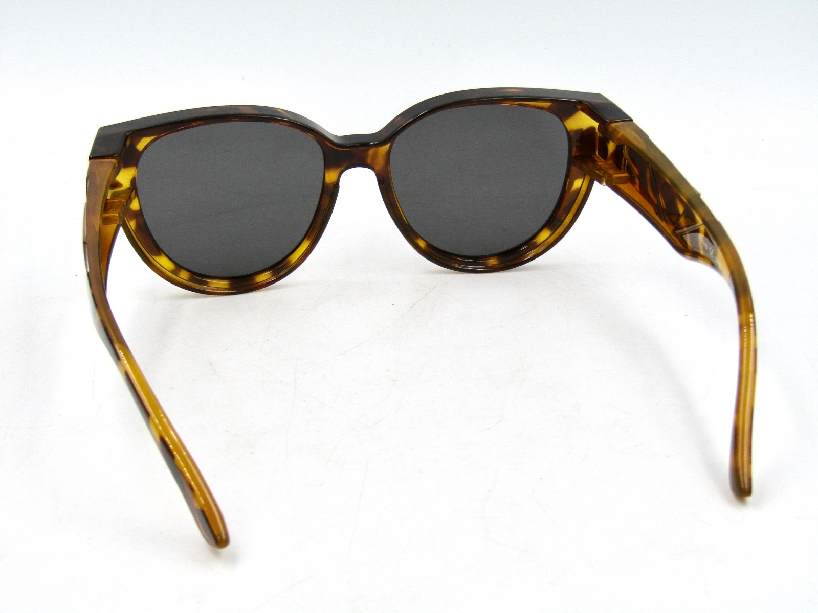 Meeloog Med. Polarized Fit Over Glasses Sunglasses, Light Tortoise / Gray #AT125