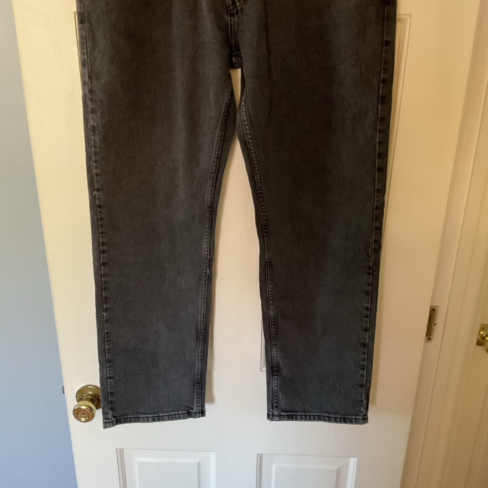 Levi’s 505 Jeans Classic Straight Leg Washed Black Men’s Size 38×30