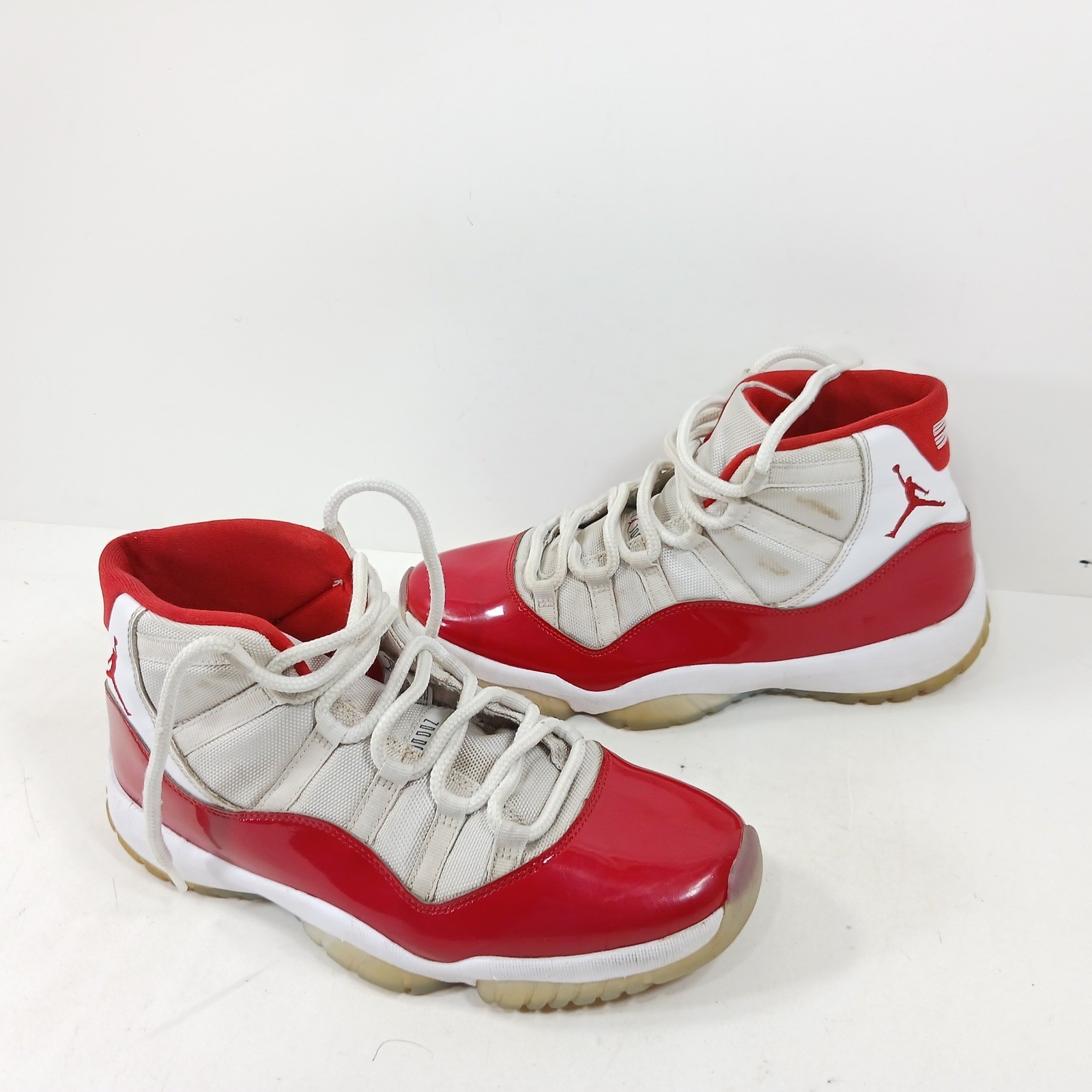 Air Jordan 11 Retro Cherry 2022 White Varsity Red CT8012-116 Mens Size 11