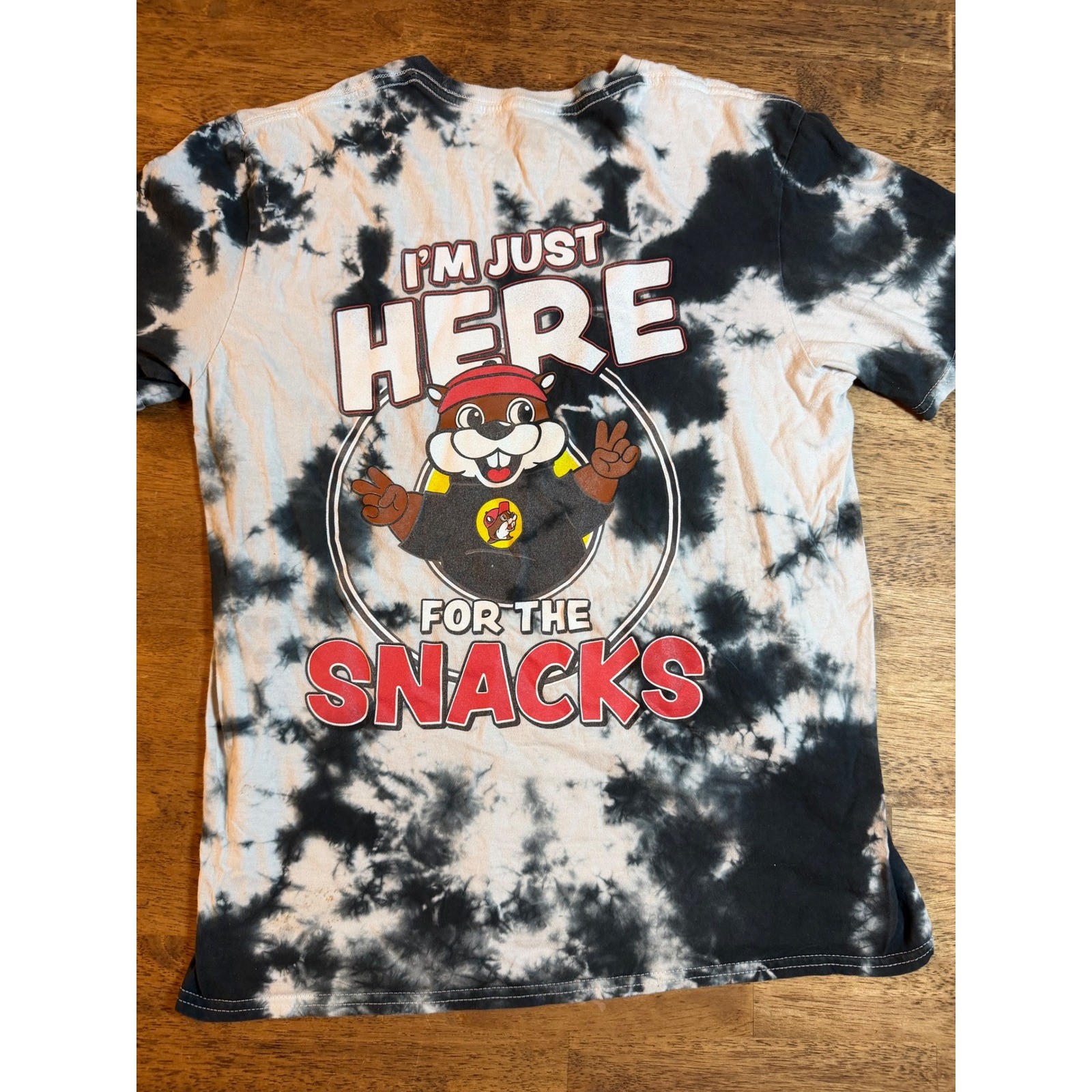 Buc-ees Tie Dye Graphic T-Shirt Black White I’m Just Here For The Snacks Mens L