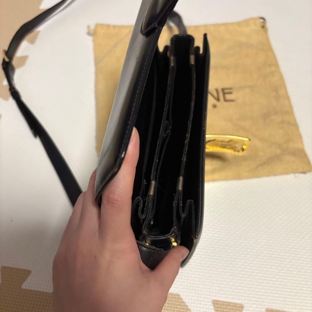 CELINE Black Leather Vintage Shoulder Bag Horsebit Carriage Hardware Authentic
