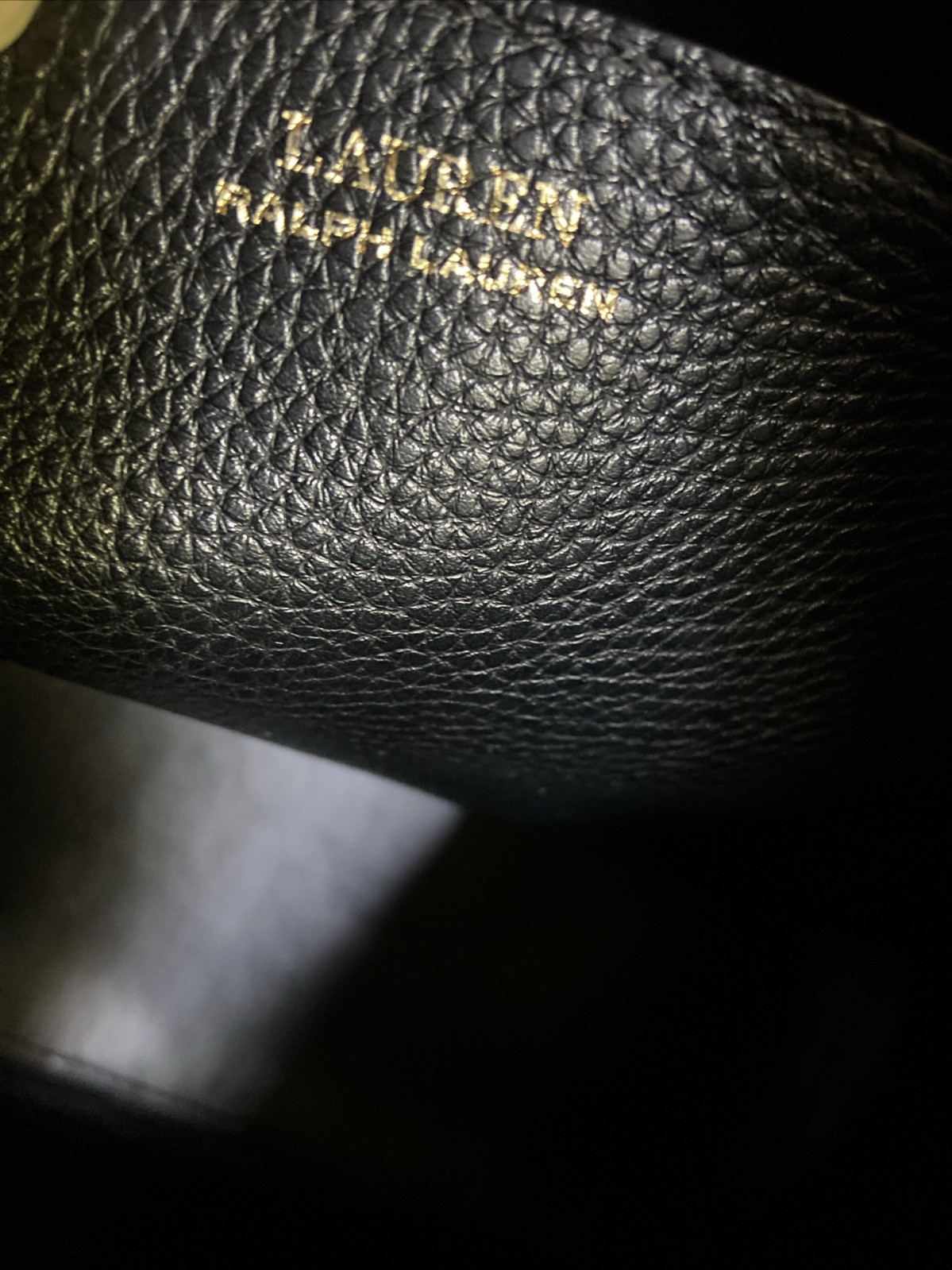 Lauren Ralph Lauren Black Med Size 100% Polyurethane Tote Classy Classic