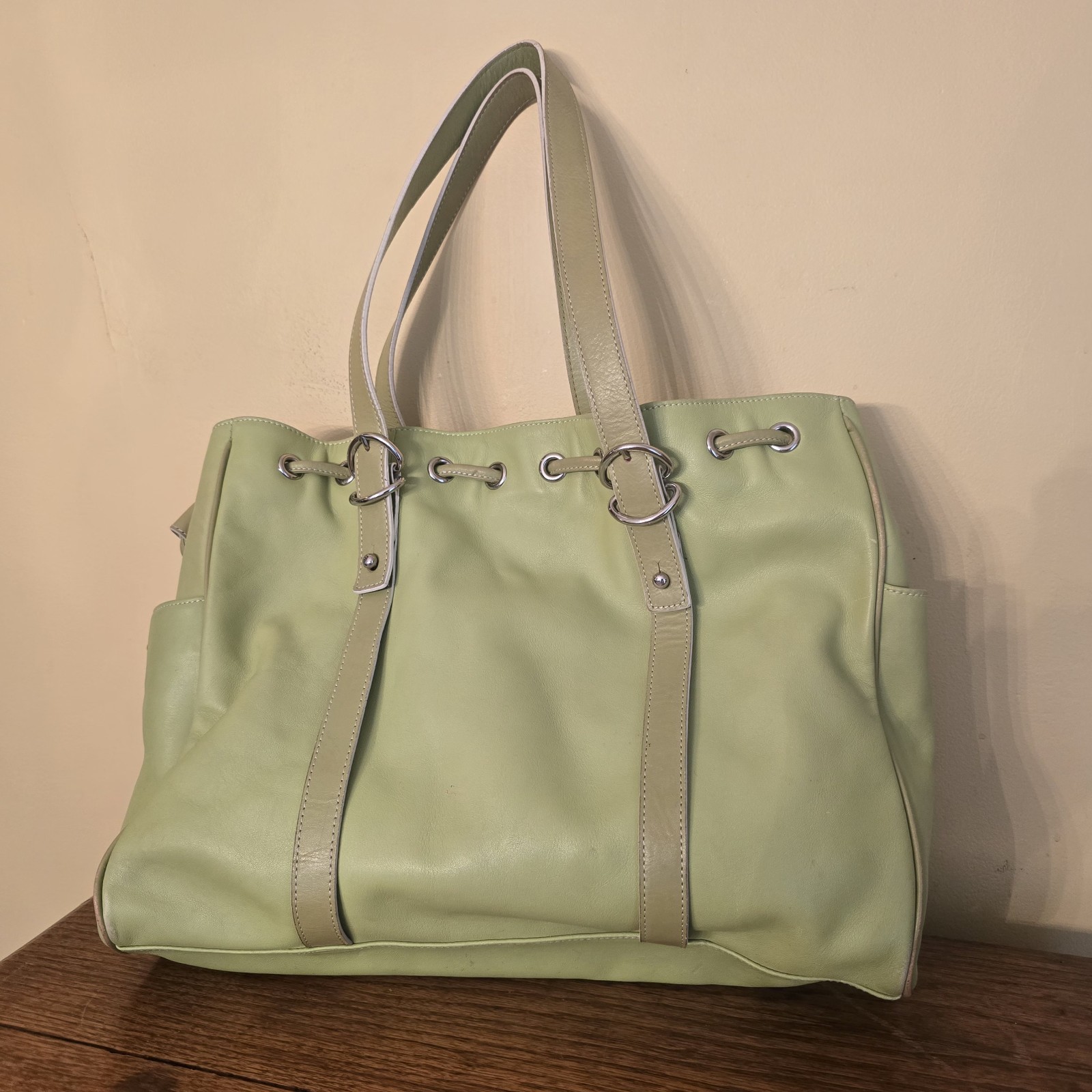 Kenneth Cole New York Celery Green Leather Tote Shoulder Bag Woman’s Purse