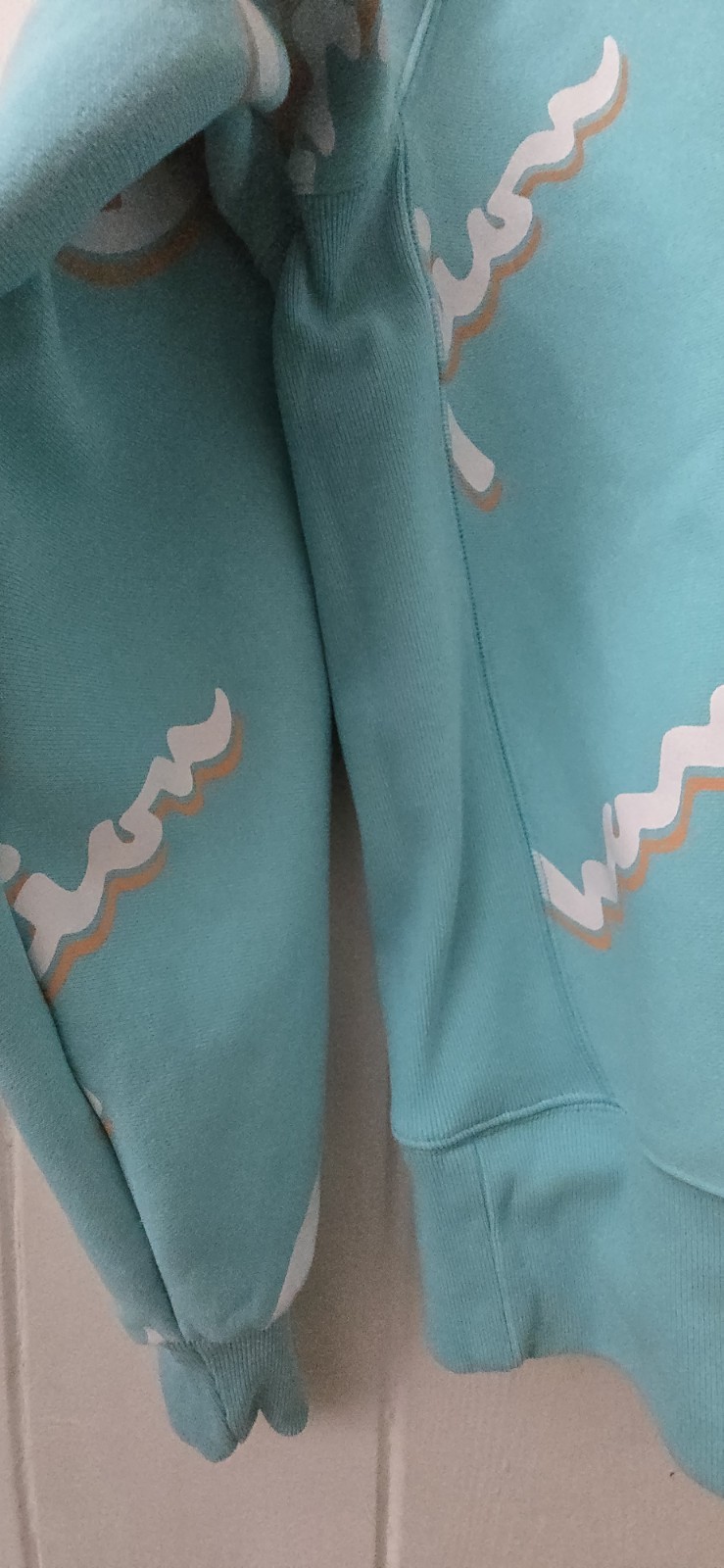 ​Champion Reverse Weave Sweatshirt Men’s Size Small Turquoise All Over Print New
