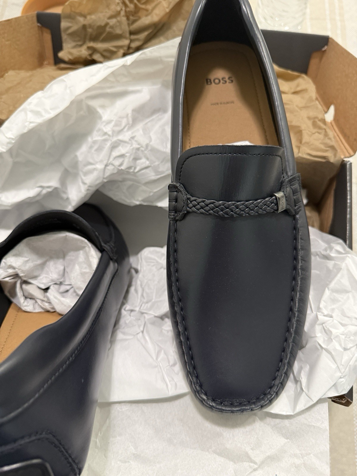 Hugo Boss Men’s Moccasins Navy Blue Leather In Size 42 Europe Made with Box New