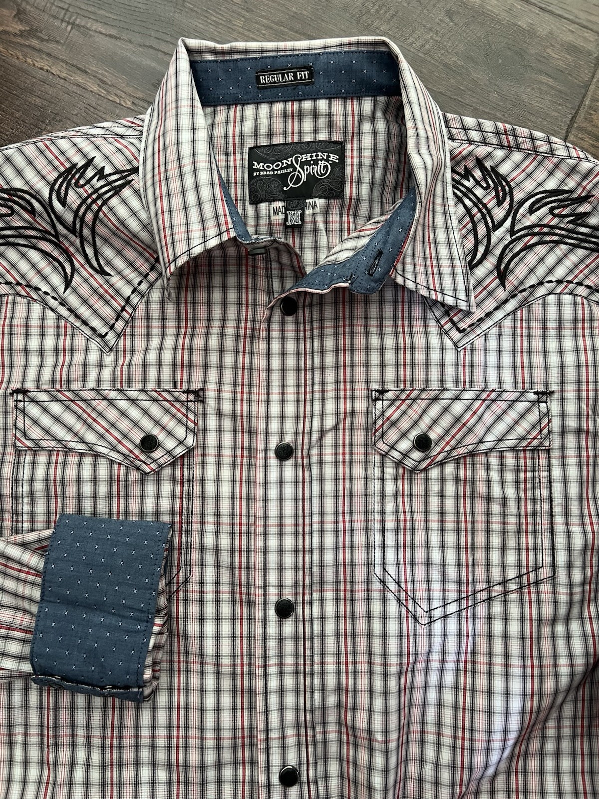 Moon Shine Spirit Brad Paisley Shirt Men’s M Western Pearl Snap Country Music