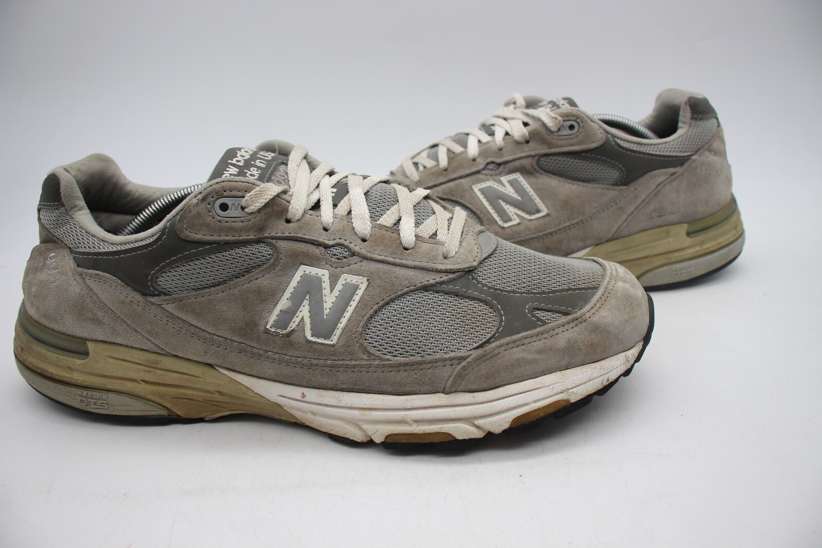 New Balance 993 Mne’s Size 12.5 D Gray White Sneakers Trainers Made In USA