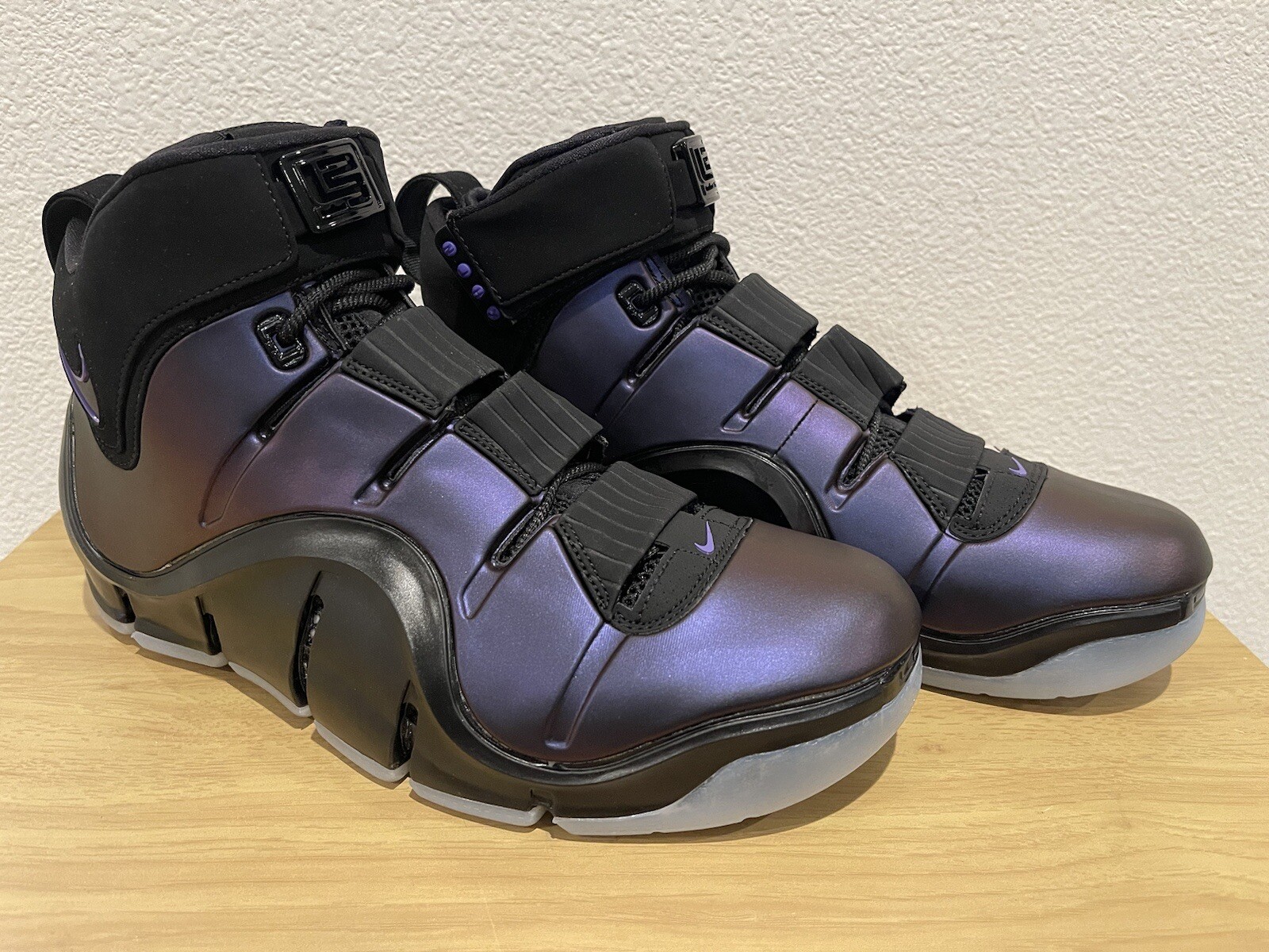 Nike Zoom LeBron 4 Eggplant/Varsity Purple – FN6251-001 Mens size 10 New in Box