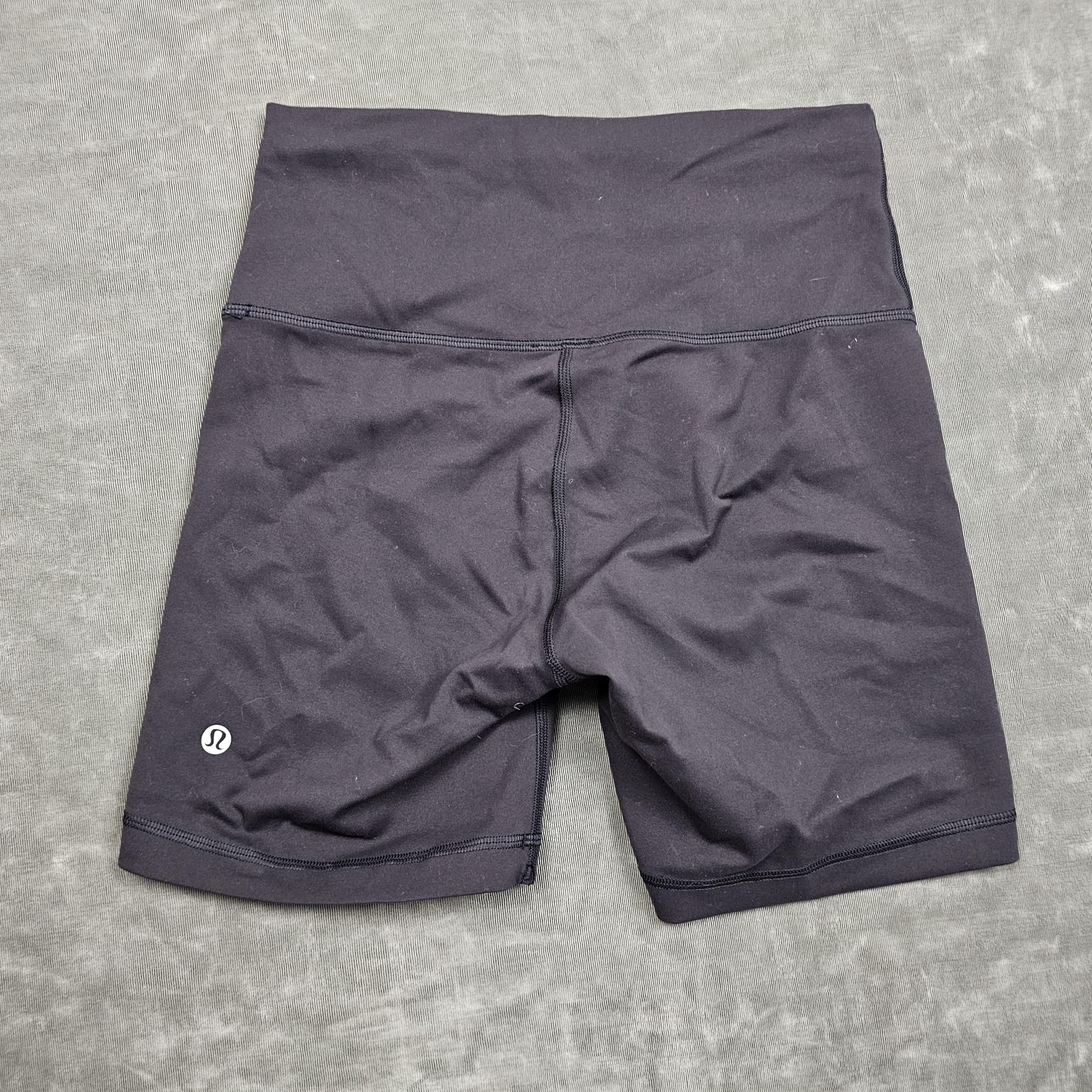 Lululemon Align Shorts Womens 6 Black High Rise Biker 6in Yoga Athletic Gym