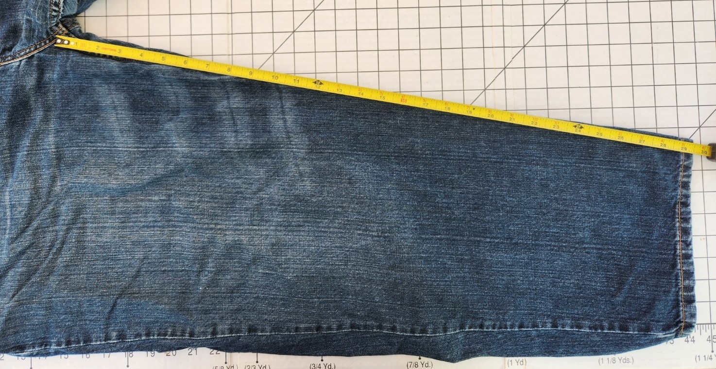 Levi’s 550 Jeans Men’s 48×30 Relaxed Fit Tapered Leg Blue Denim