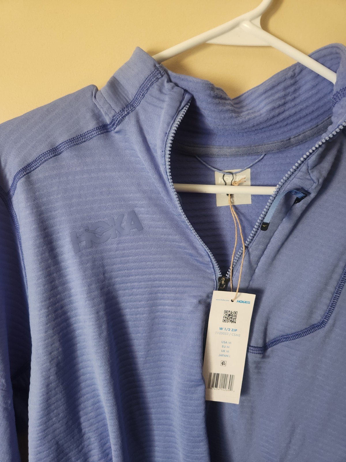 Brand New Hoka Blue 1/2 Zip Lightweight JACKET #1135053 Size M