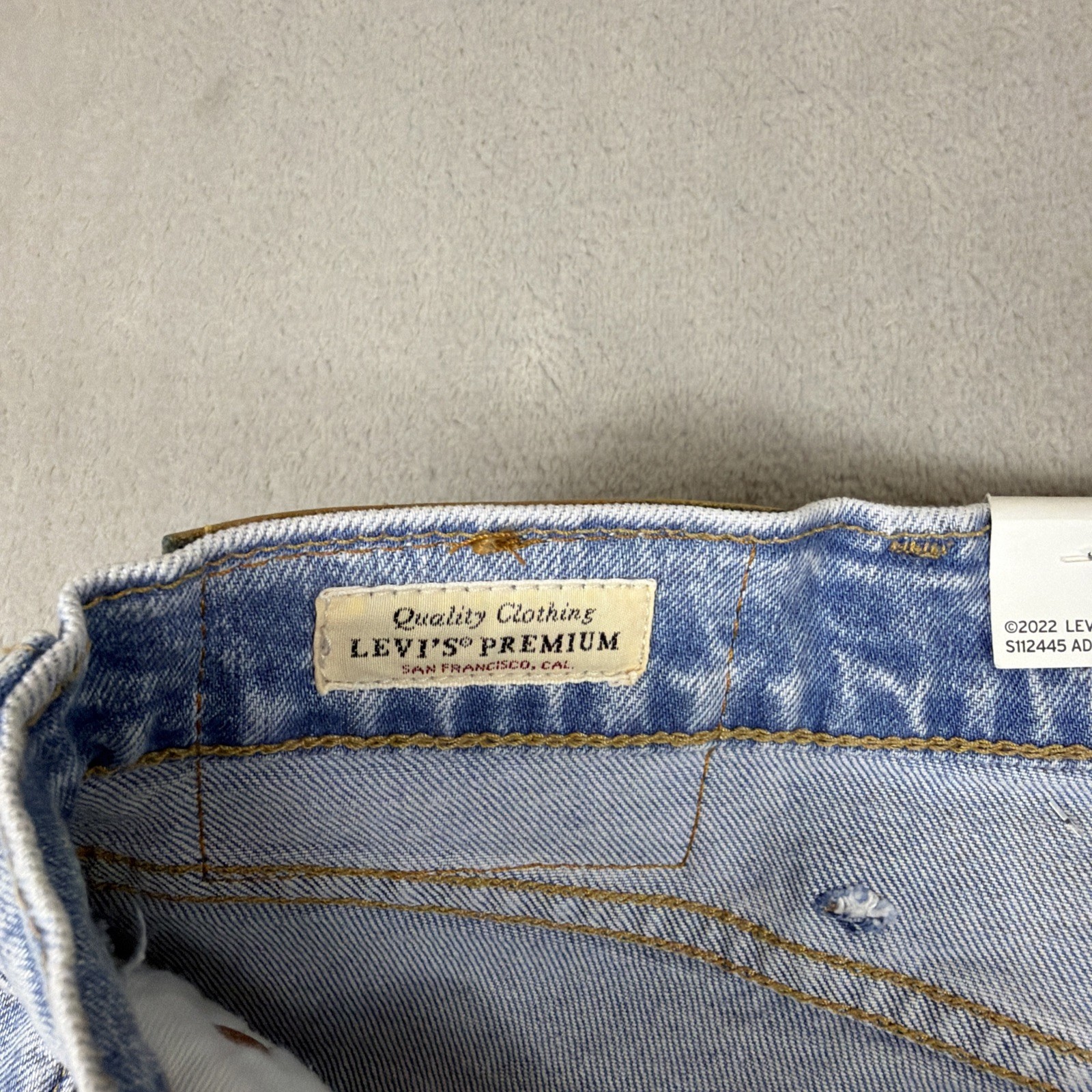 Levi’s Performance 511 Jeans Men’s 40×30 Slim Fit Blue Denim Stretch Light Wash