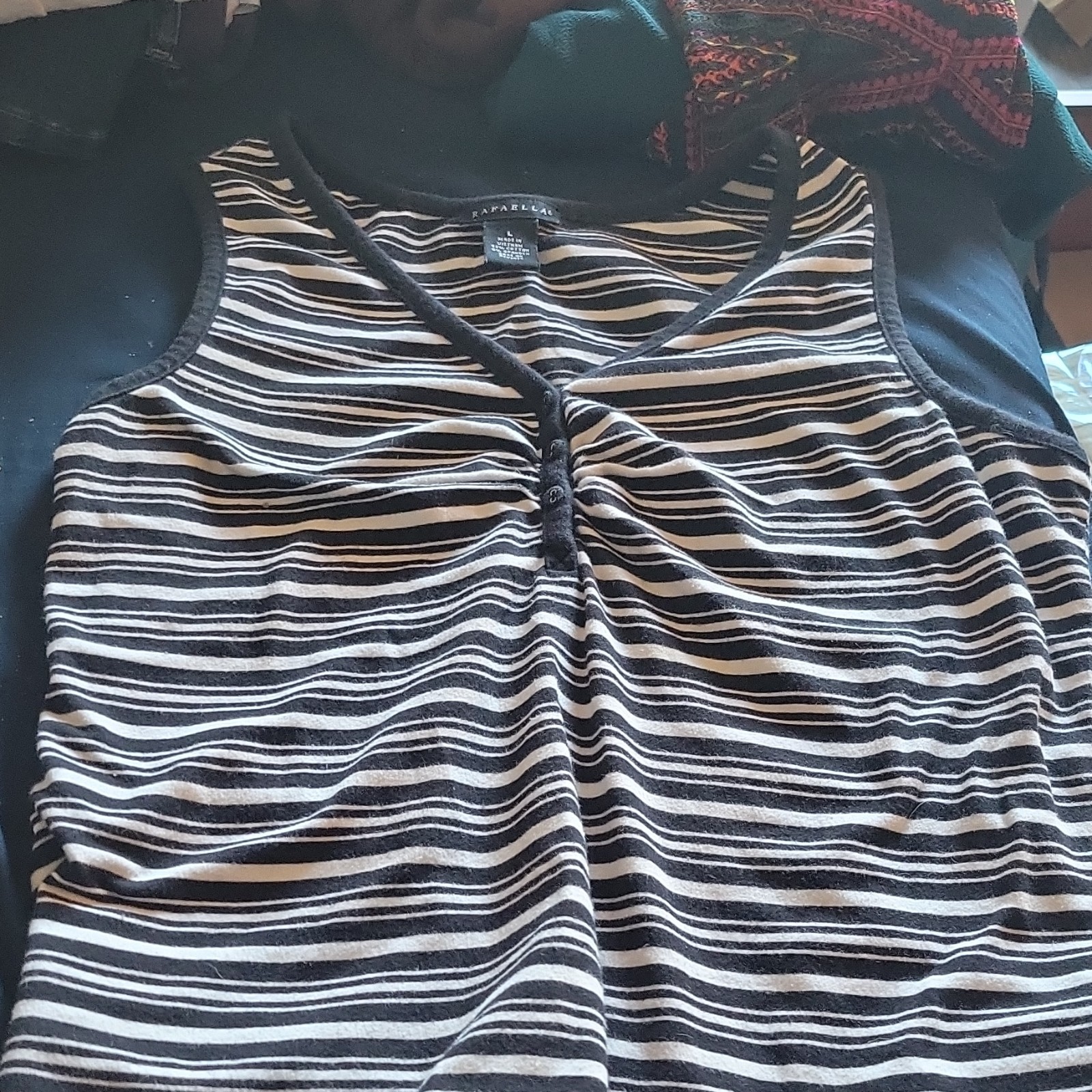 Women’s Striped Sleeveless Top