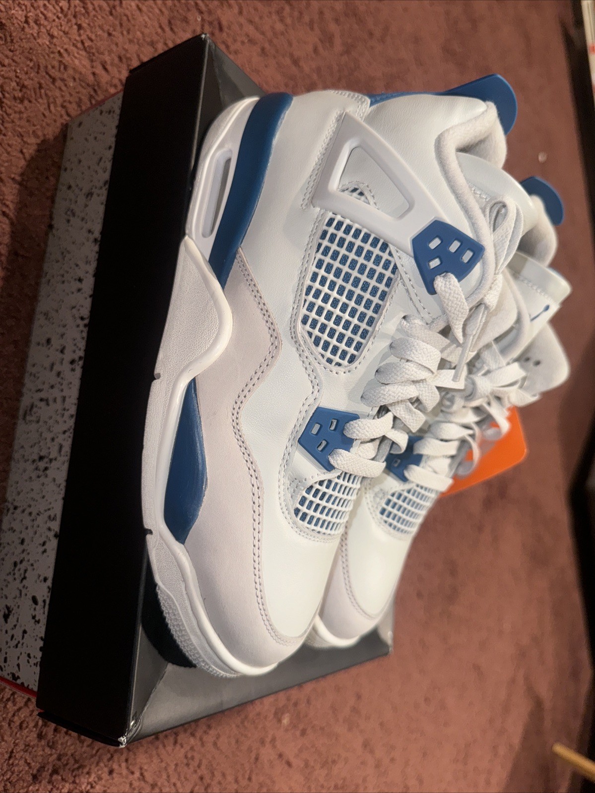 Jordan 4 Military Blue (2024)