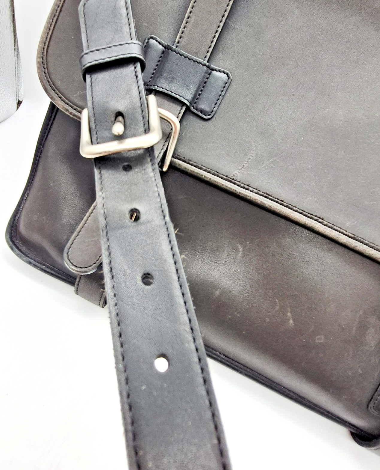 Vintage Coach Madison #5325 Black Leather Briefcase Messenger Laptop 2 Way Bag