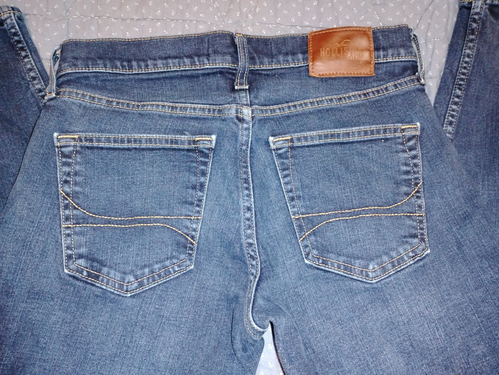 Hollister Men’s size 30 x 30 Epic Flex skinny jeans