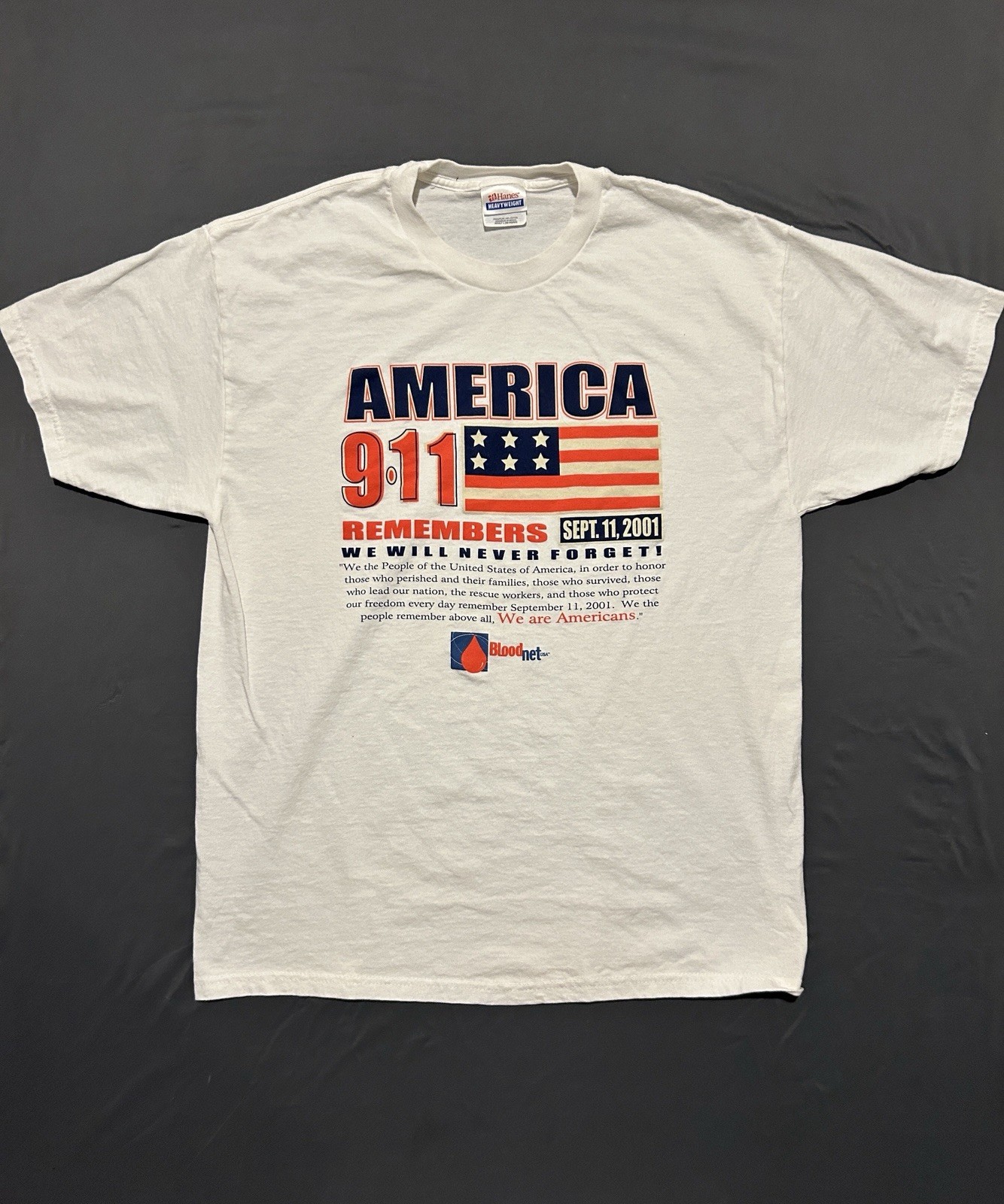 Vintage 9/11 Memorial Shirt Mens Large White Hanes Heavyweight USA Flag Y2K