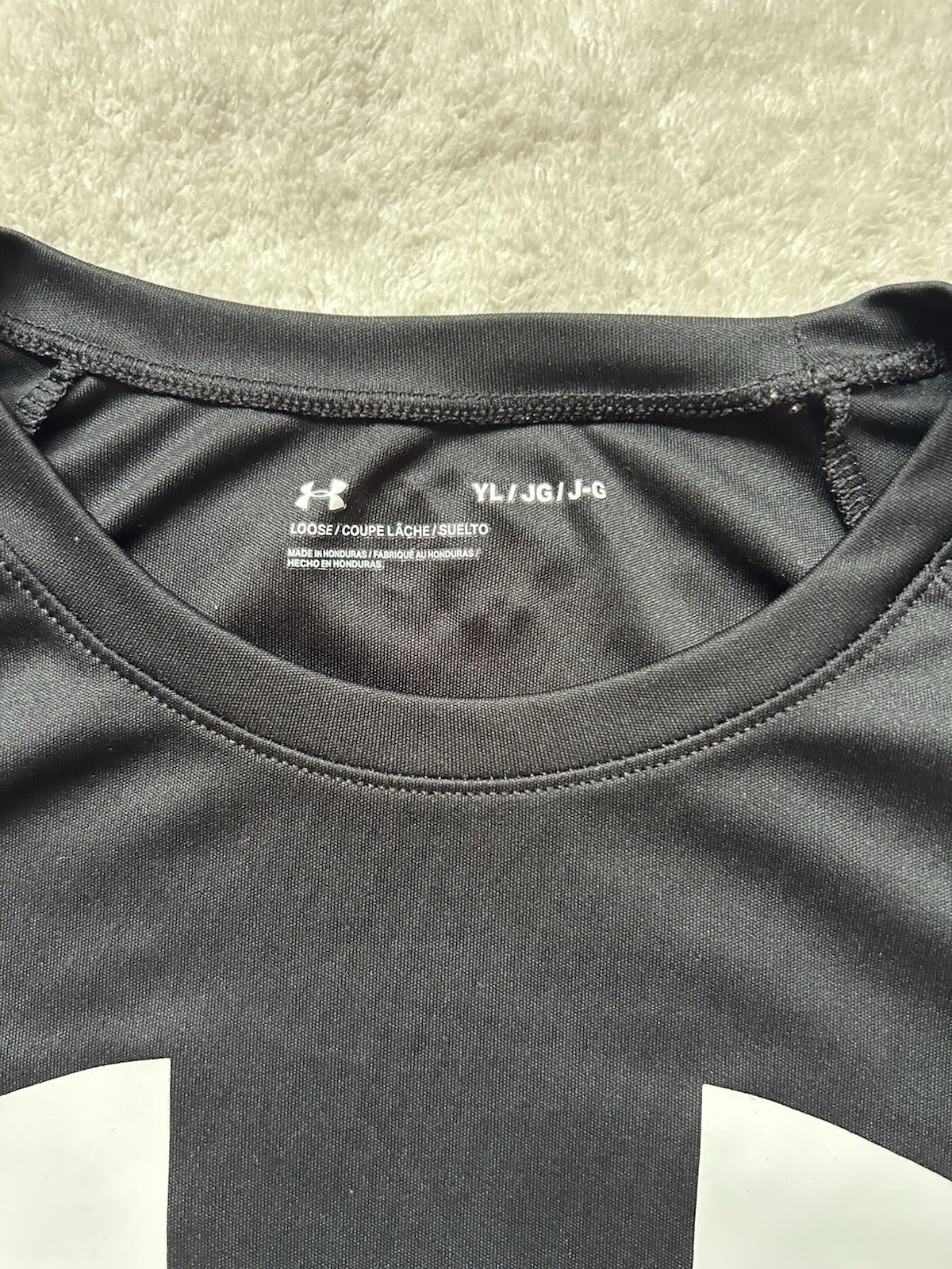 Under Armour black tech shirt Size kids XL #athleisure