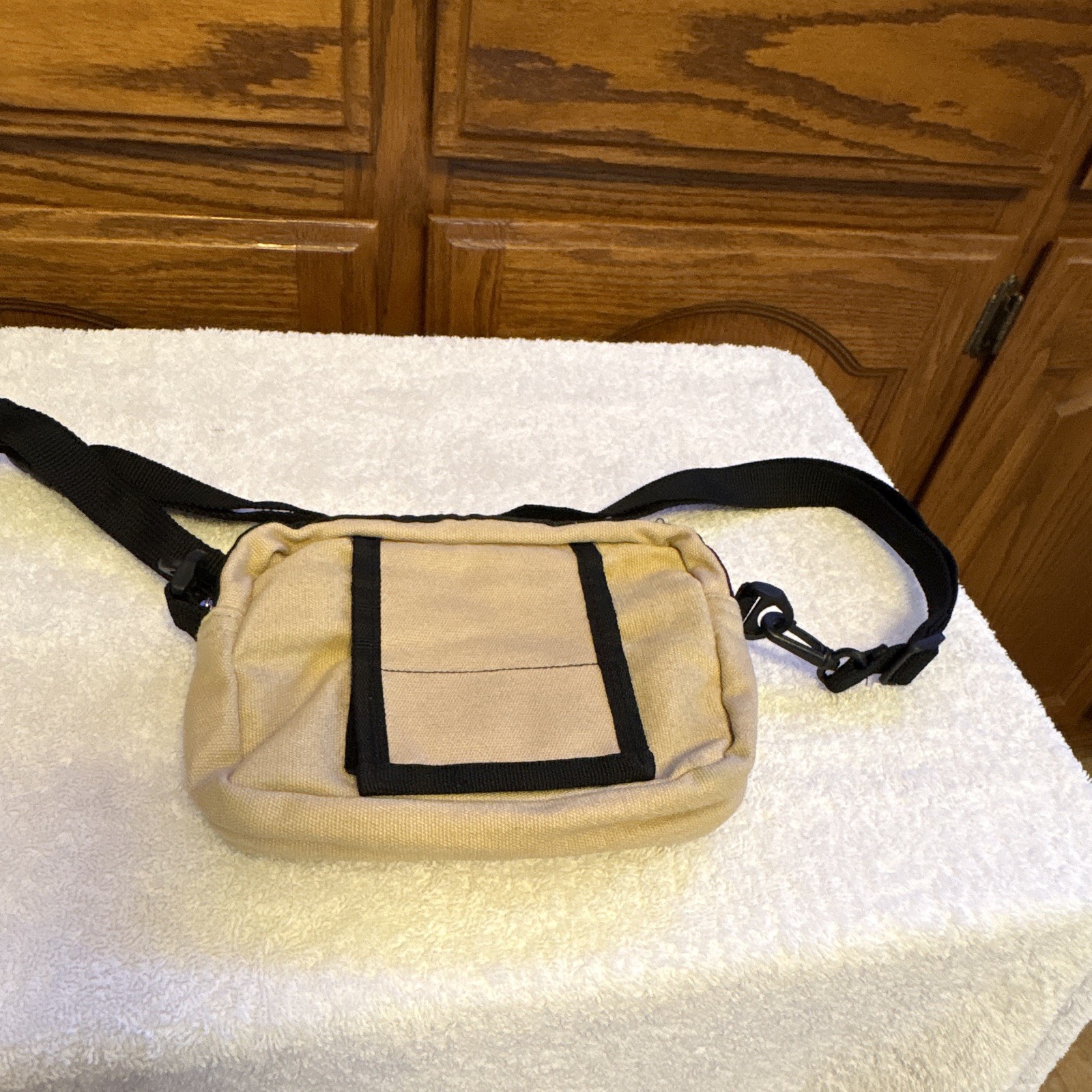 Moksha Small Beige/Black Crossbody Bag Zip Closure w/ Adjustable Strap