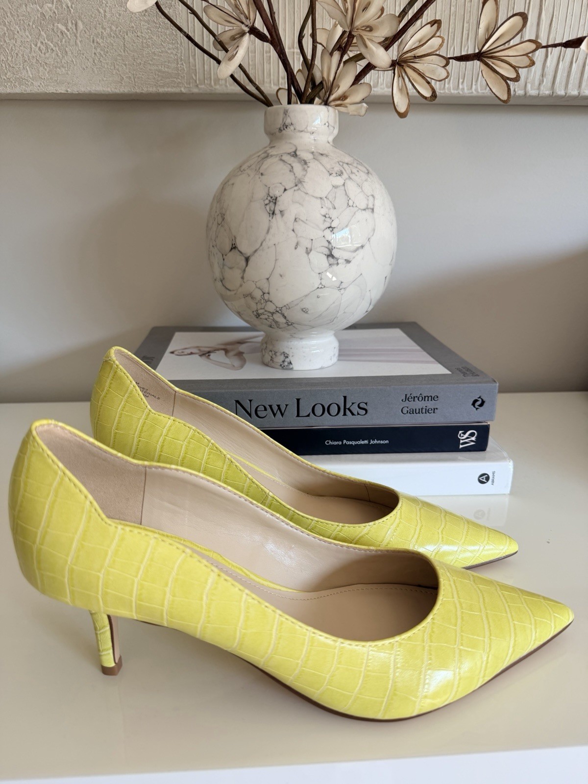 Nine West Beige Croc Embossed Block Heel Pumps Women’s Size 9M Comfort