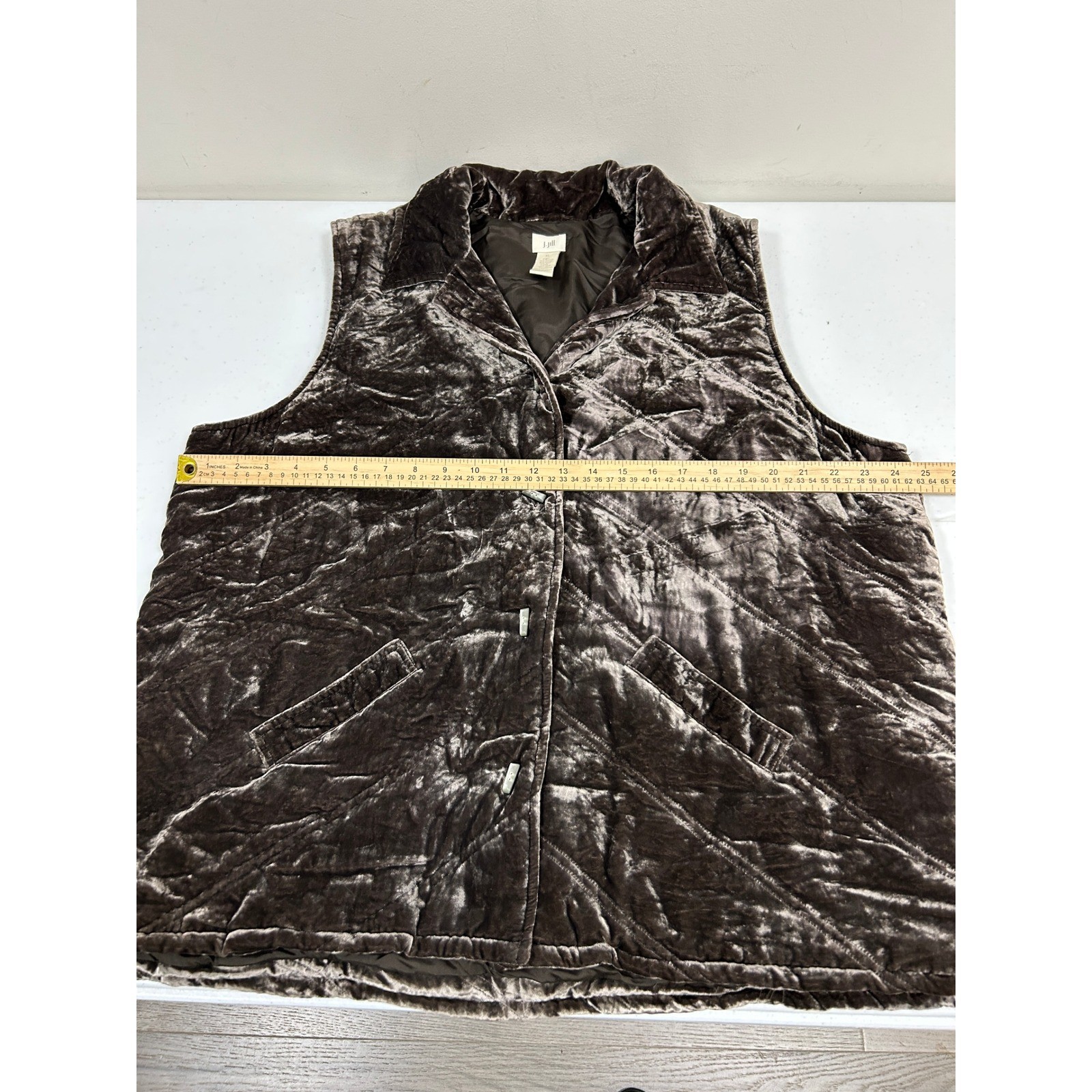J. Jill Brown Quilted Velvet Silk Blend Toggle Button Vest XL Mens Womens