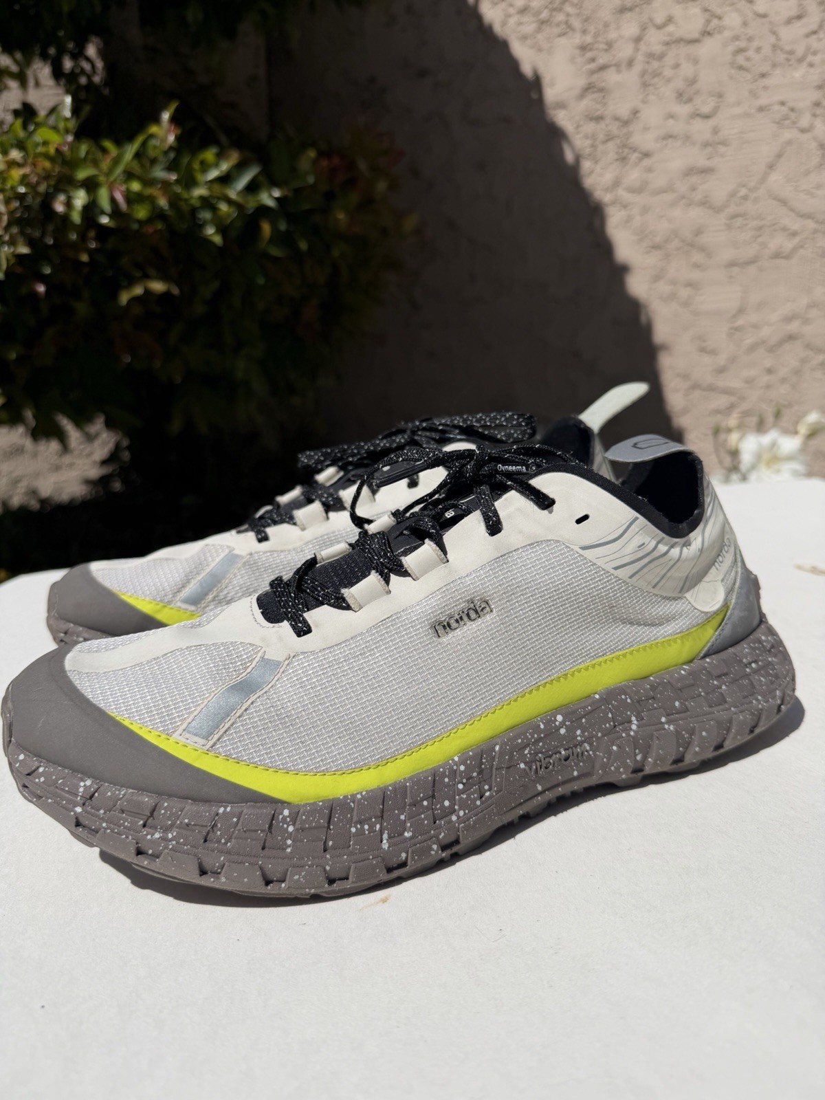*worn* Limited Edition Norda 001 Men’s Gray Icicle Trail Running Shoes Size 11