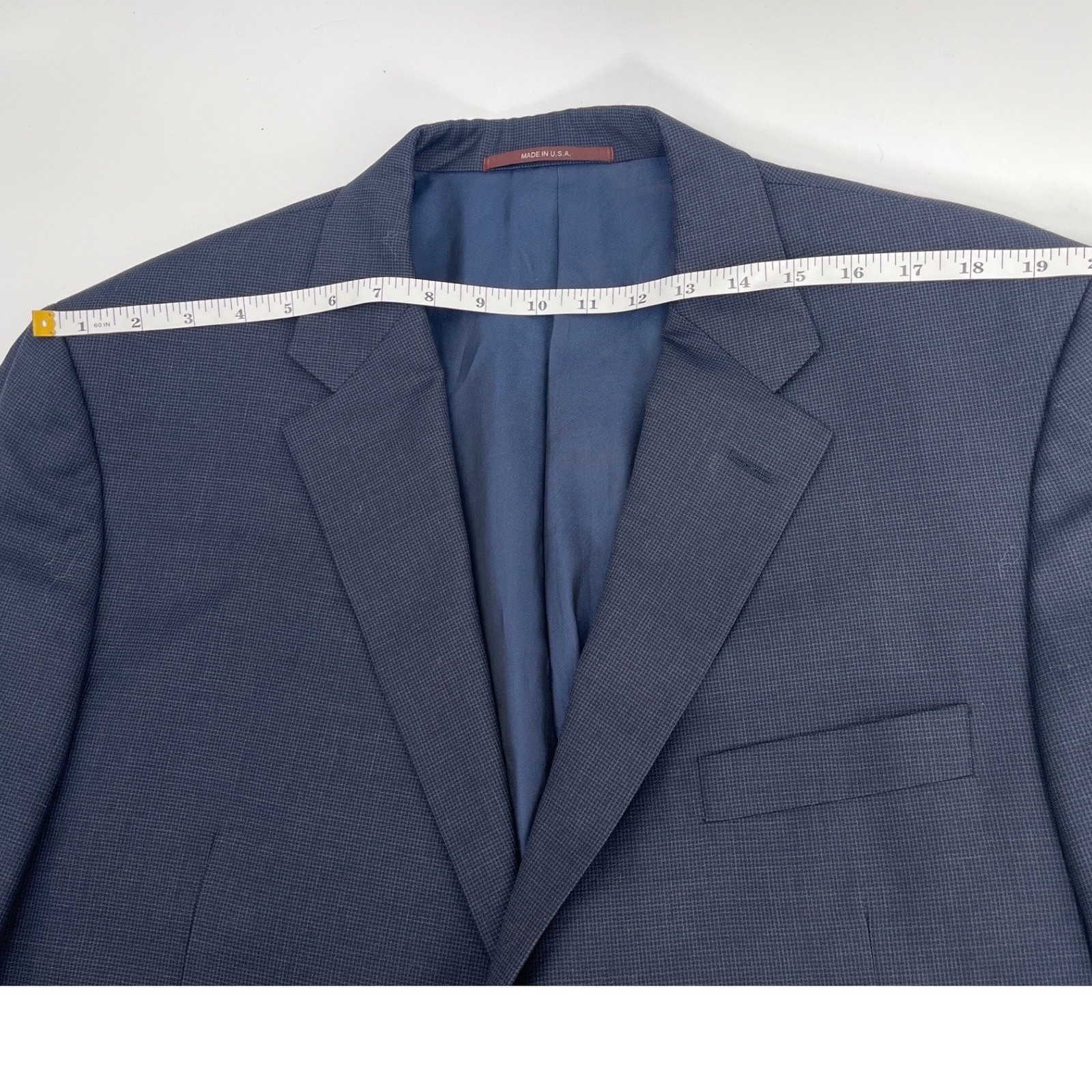 Hickey Freeman Traveler 2 PC Suit Mens 46R 38×31 Solid Navy Blue Soft Light Wool
