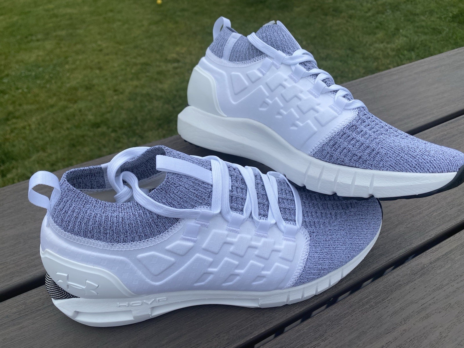 Under Armour HOVR Phantom 1 Size M13 / W14.5 3028384-100 White/Gray BNIB