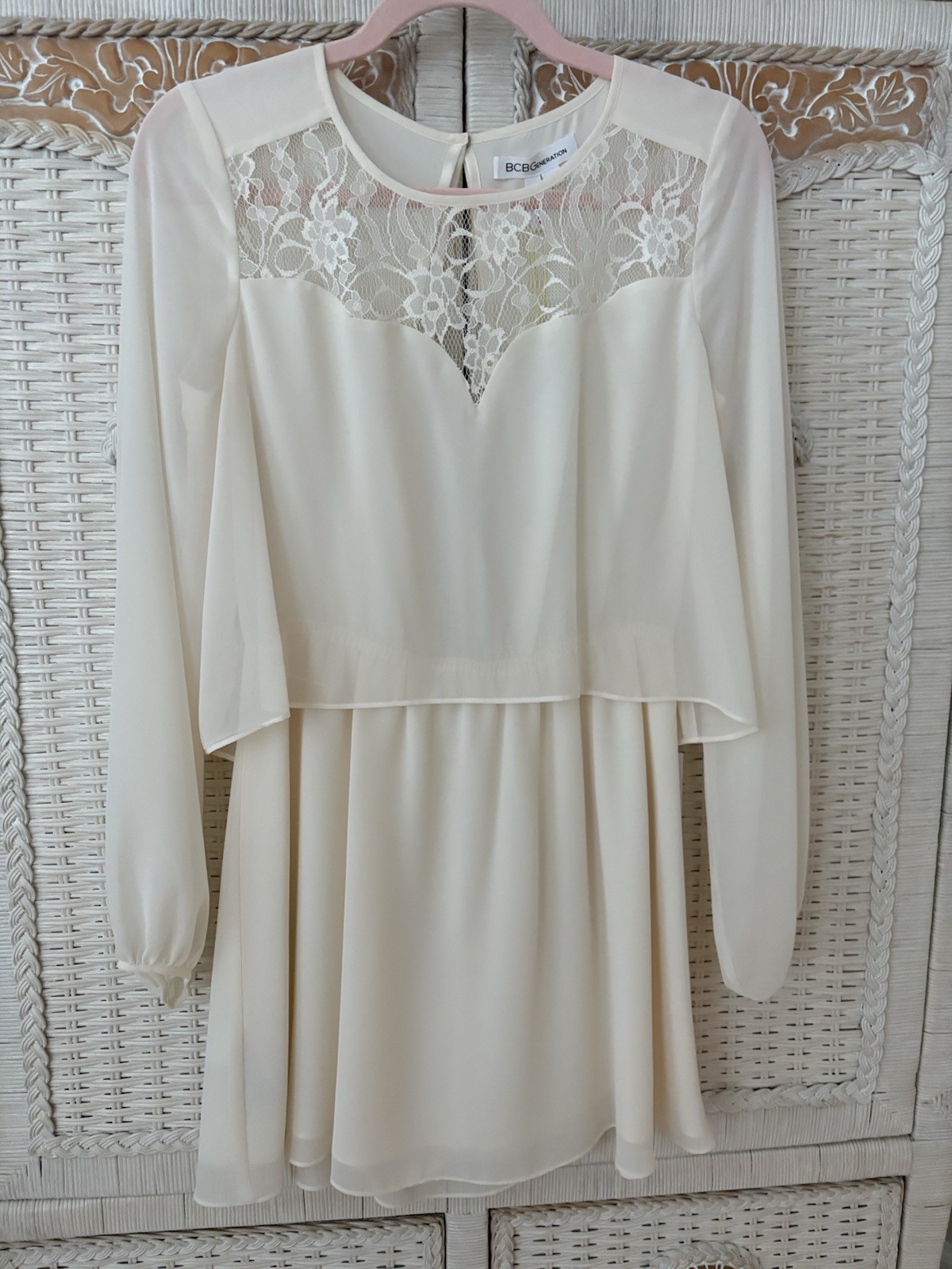 BCBG Generation Ivory Floral Lace Cut Out Back Mini Flare Dress Size Small