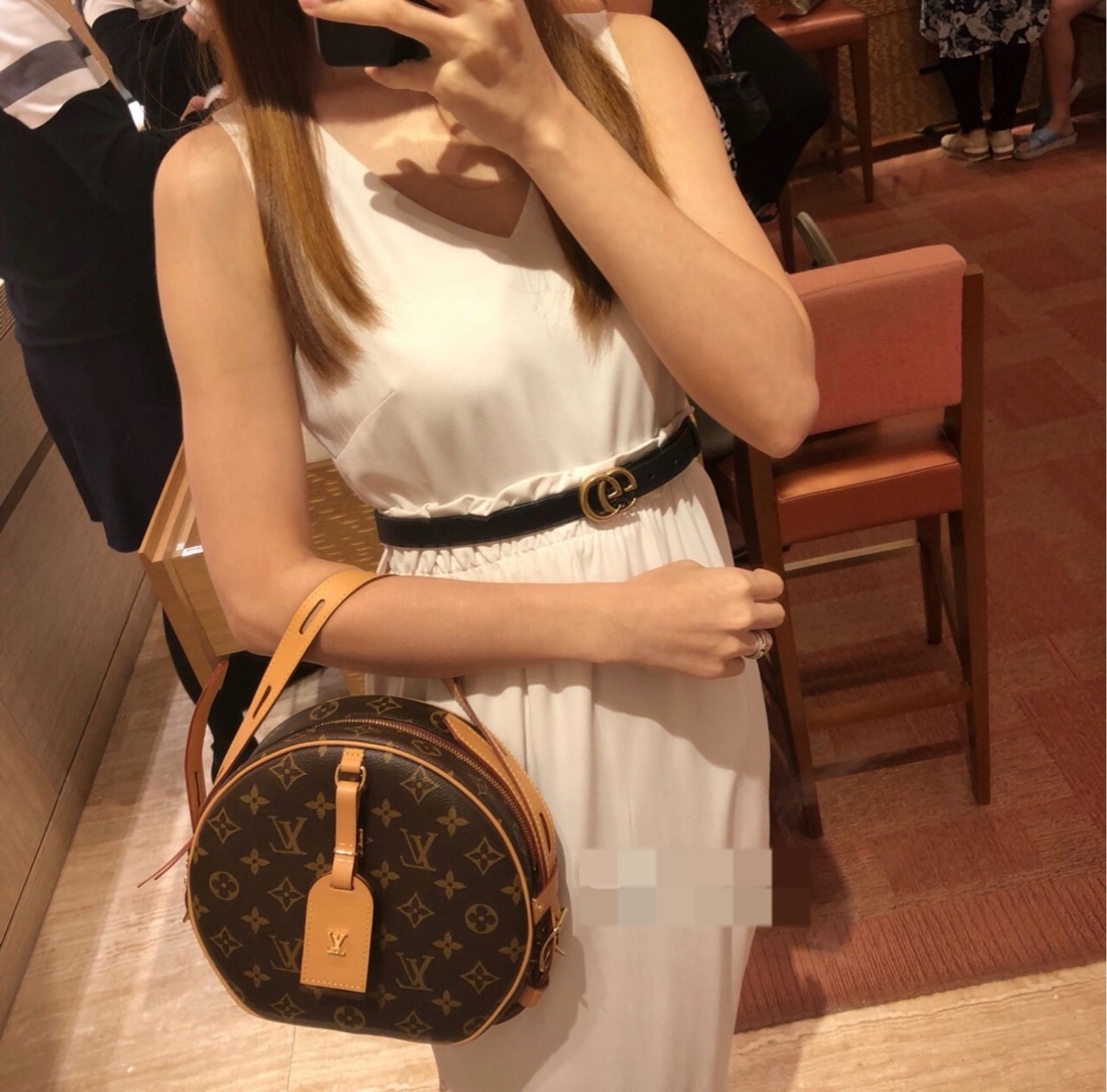 Louis Vuitton Pre-Owned Authentic Round Crossbody Bag 20*8*22.5cm