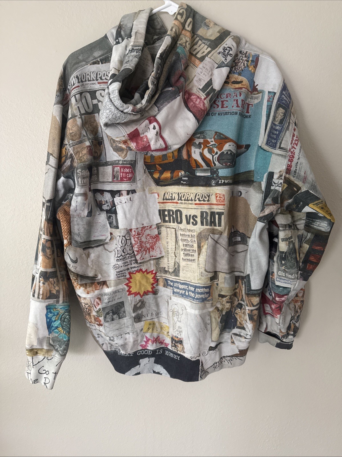 SUPREME SS’21 “Dash’s Wall” Hooded Sweatshirt Hoodie Men’s size Large
