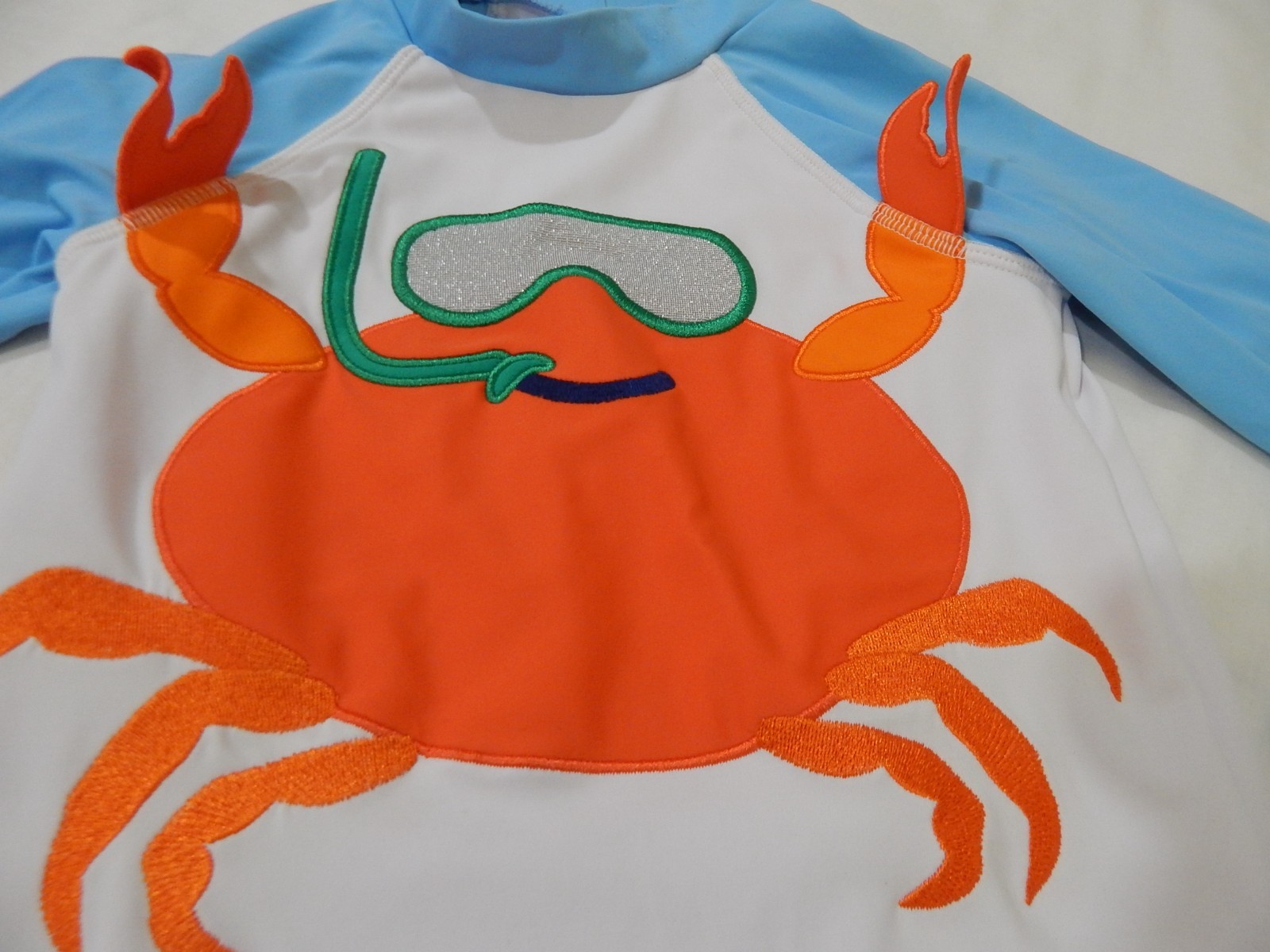 Mini Baby Boden Boys 2-3 Years 40+SPF CRAB Sun Shirt Rash Guard Very nice worn 2