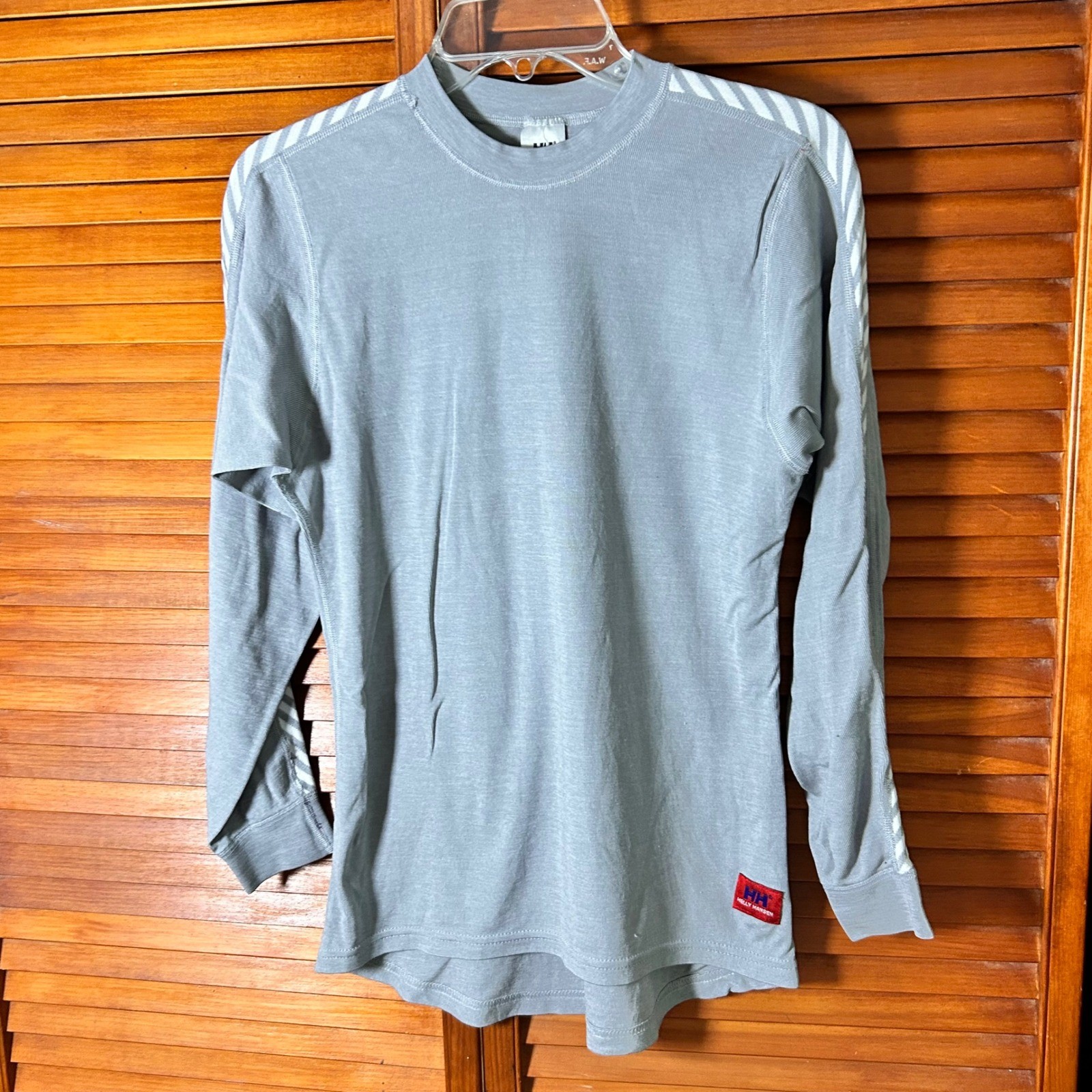 Helly Hansen Lifa Grey Long Sleeve Base Layer Top Women Large Striped Sleeve