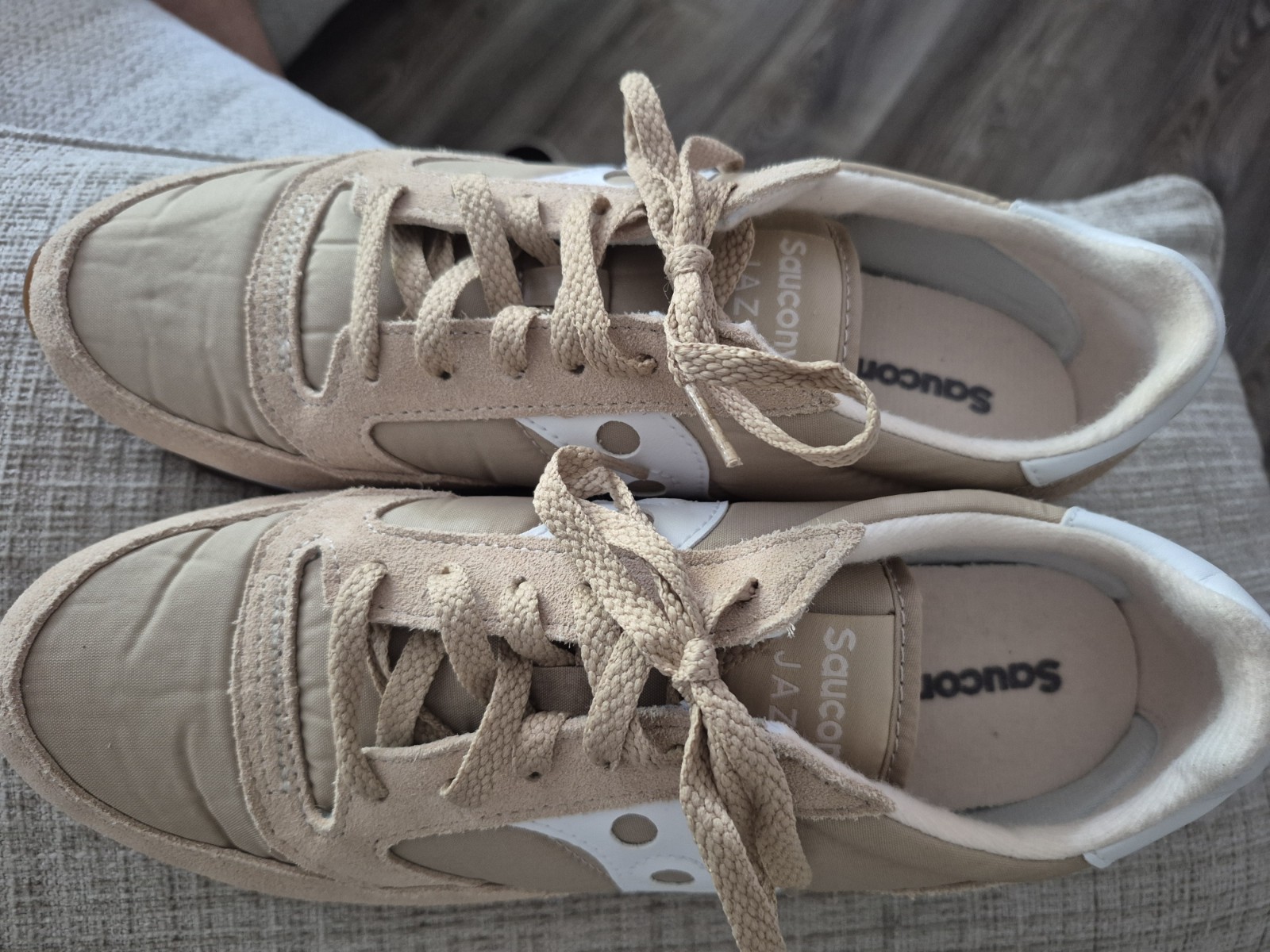 NWOT Saucony Jazz Original Sneaker Comfort Shoe Khaki/Cream Men’s Size 9.5