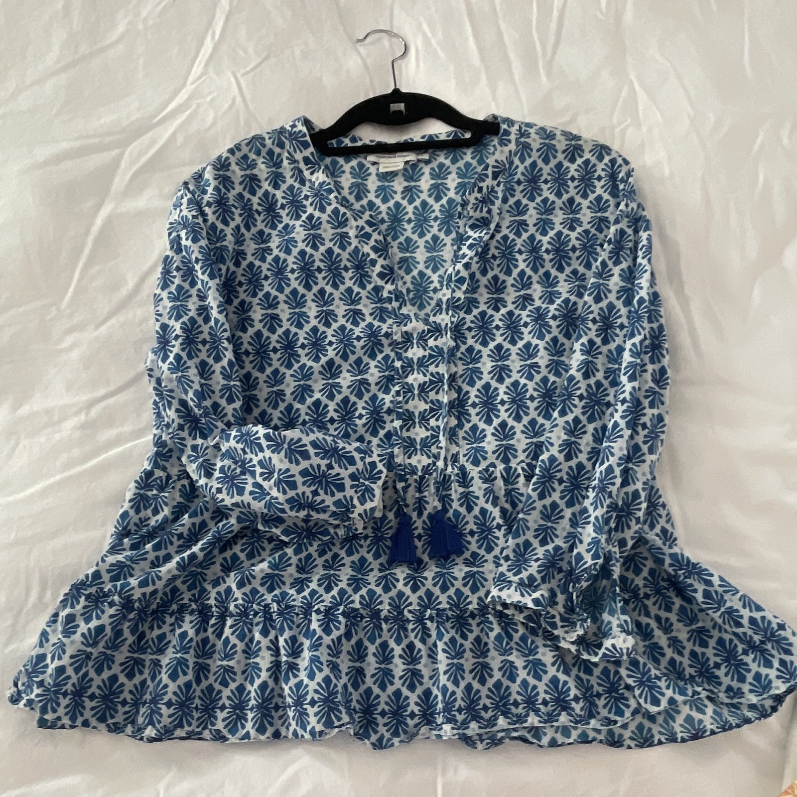 Vineyard Vines Women’s S Blue/White Floral 100% Cotton V-Neck Tunic Blouse