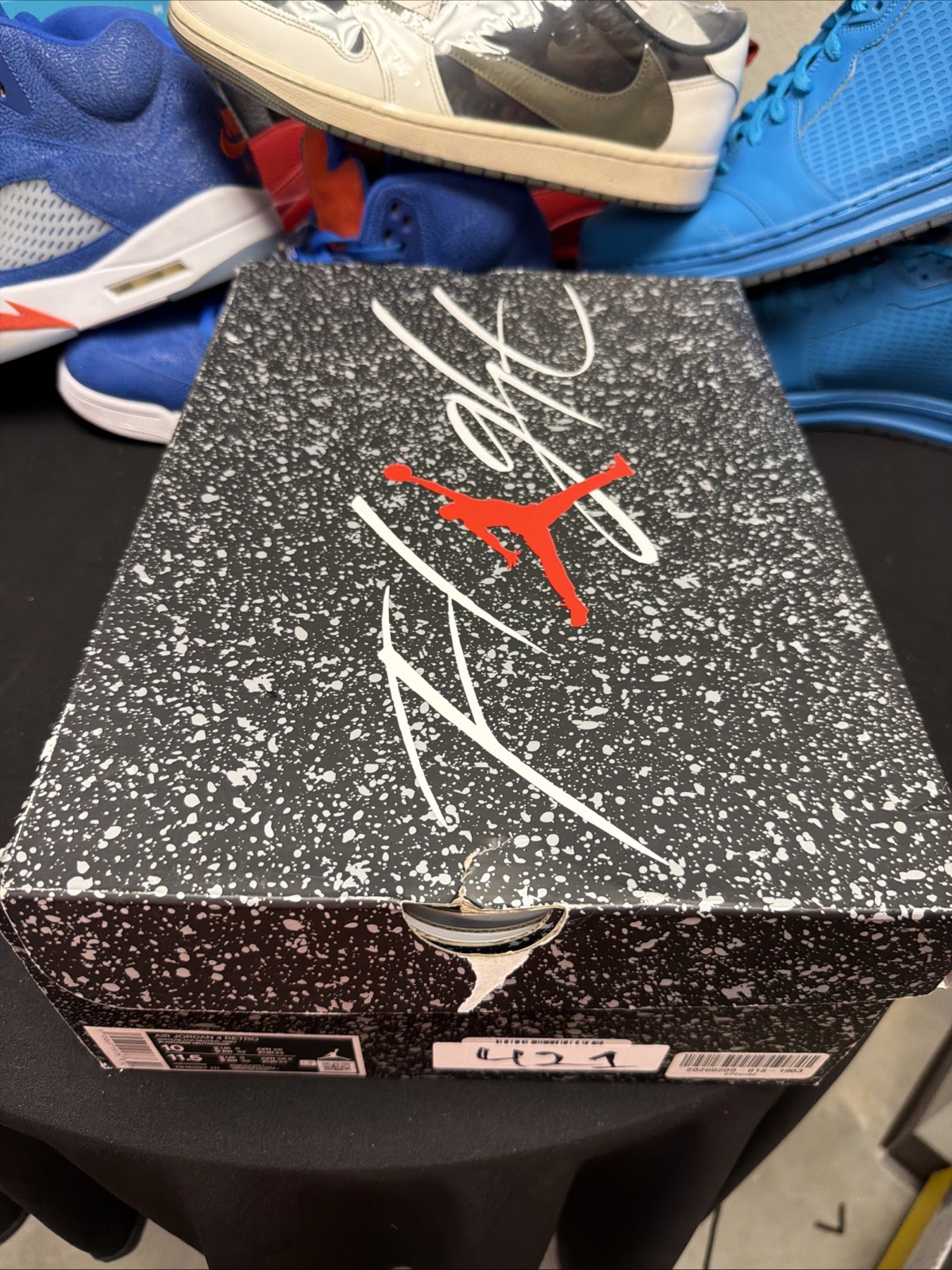 Size 10 – Jordan 4 Retro Mid Military Black