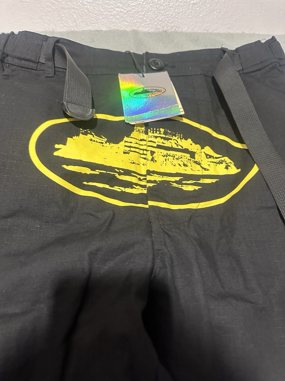 Corteiz Men’s Cargo Pants Multi-Pocket Black/Yellow Size S