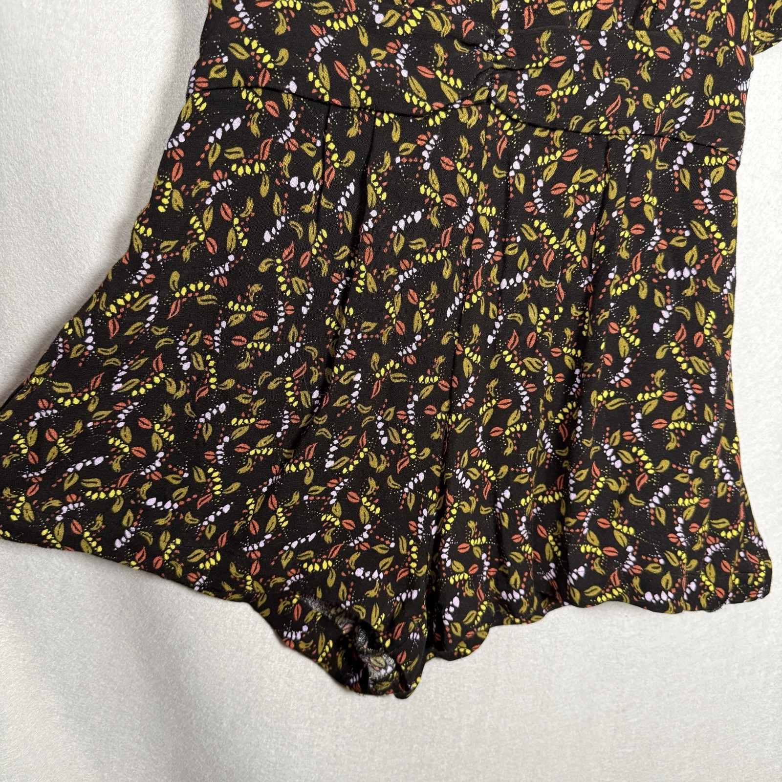 Free People Romper Boho Granola Dark Fairy Black Green Leaf Print Sz 0