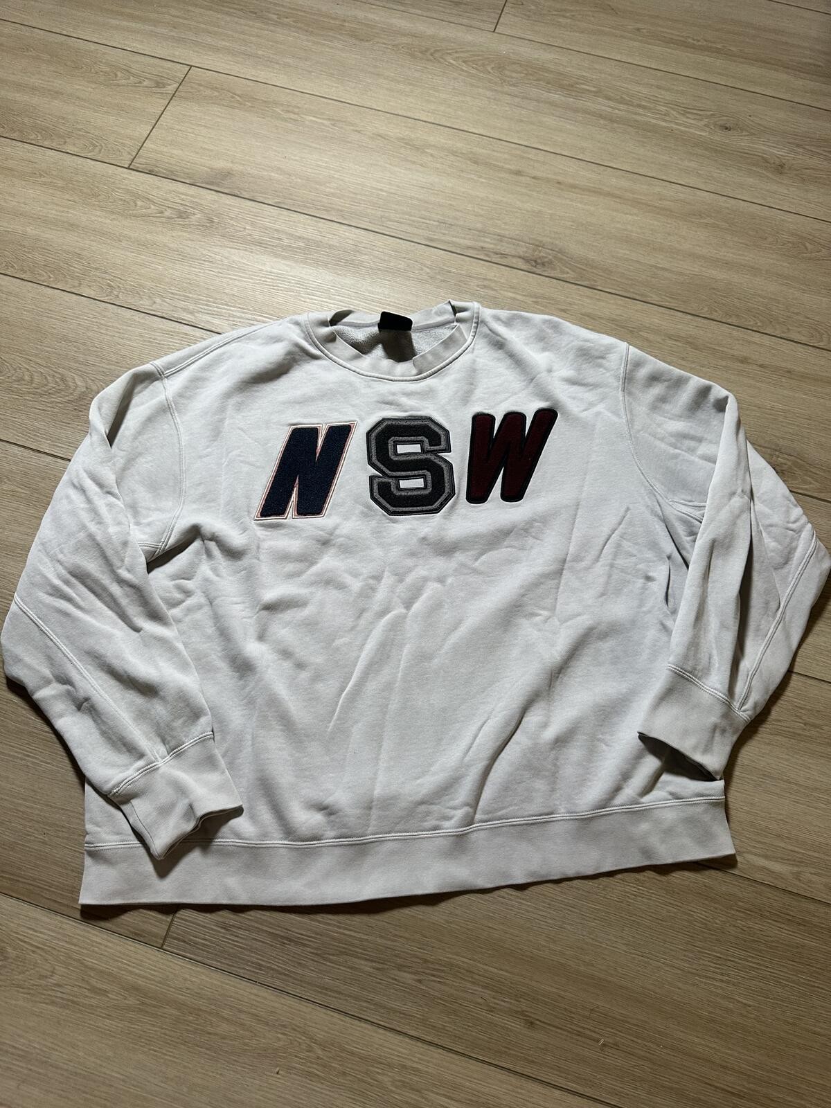 Nike NSW Cream Crewneck Sweatshirt Size XL