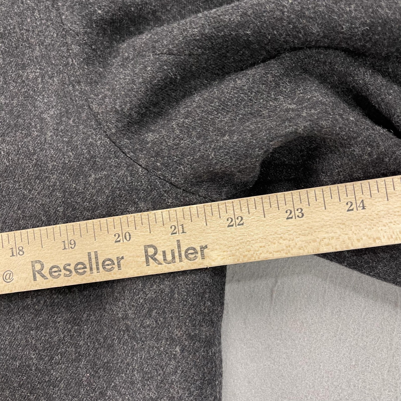 Pendleton Coat Womens 12 Gray 100% Virgin Wool Button Front Made USA Lined