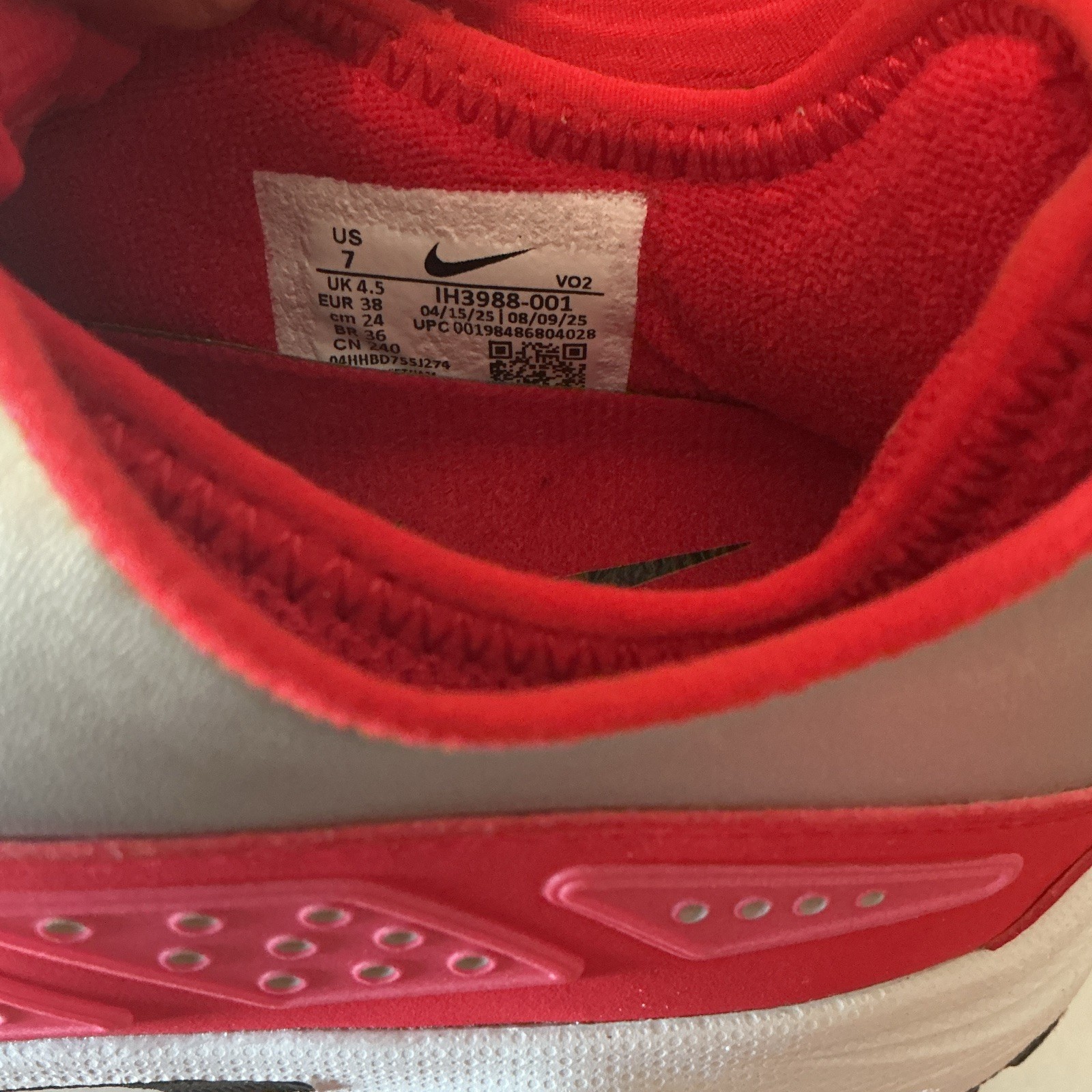 Nike Air Sunder Max Fusion Red Silver Low Top Neoprene Lace-Up IH3988-001