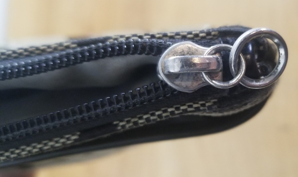 Coach Wristlet Monogram Black Grey Signature Top Zip Wallet Pouch