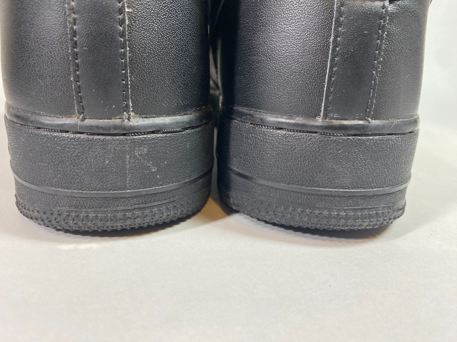 🔥 Nike Air Force 1 07 Low Triple Black Shoes Casual Mens Size 15 315122-111