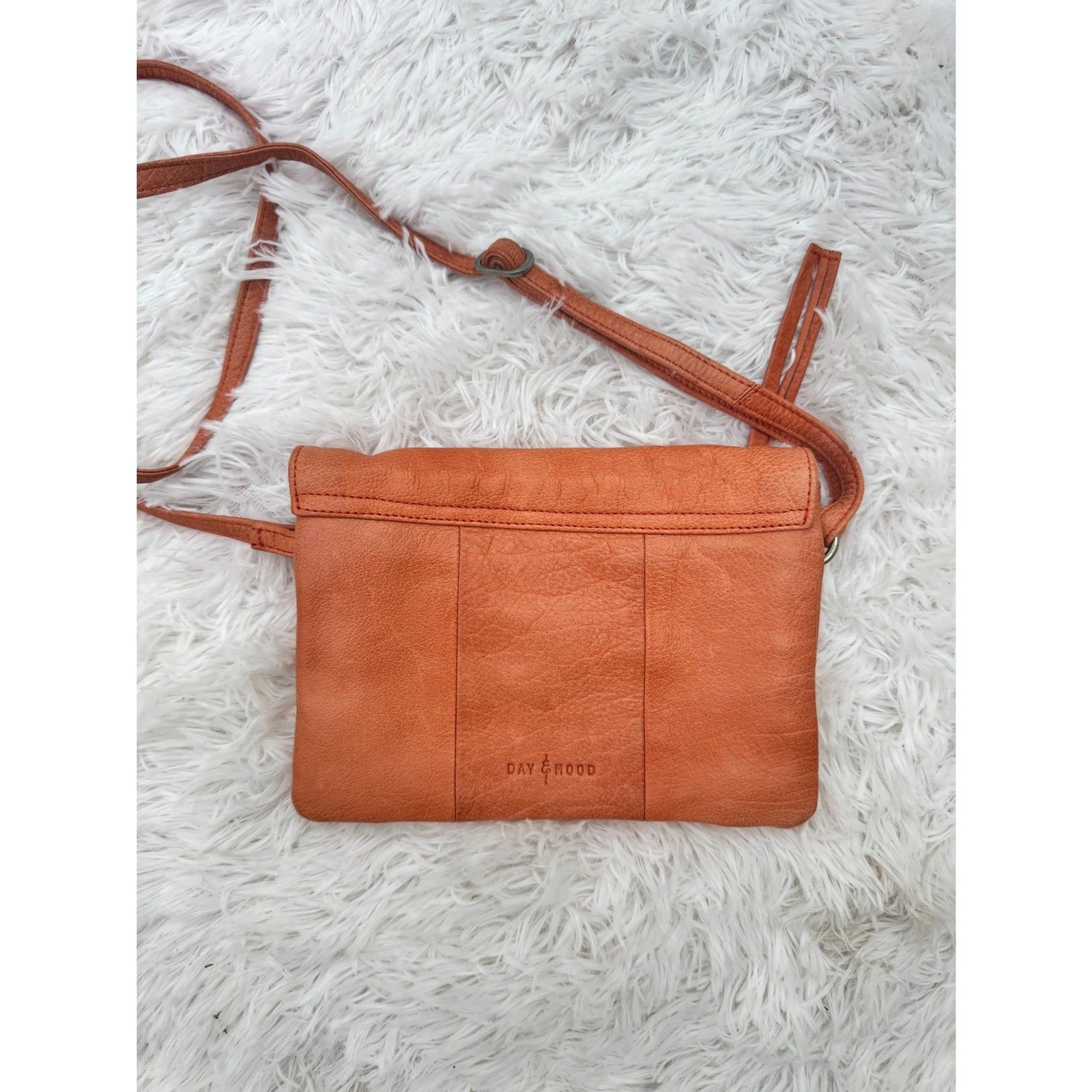 Day & Mood Cognac Leather Crossbody Bag with Tassel