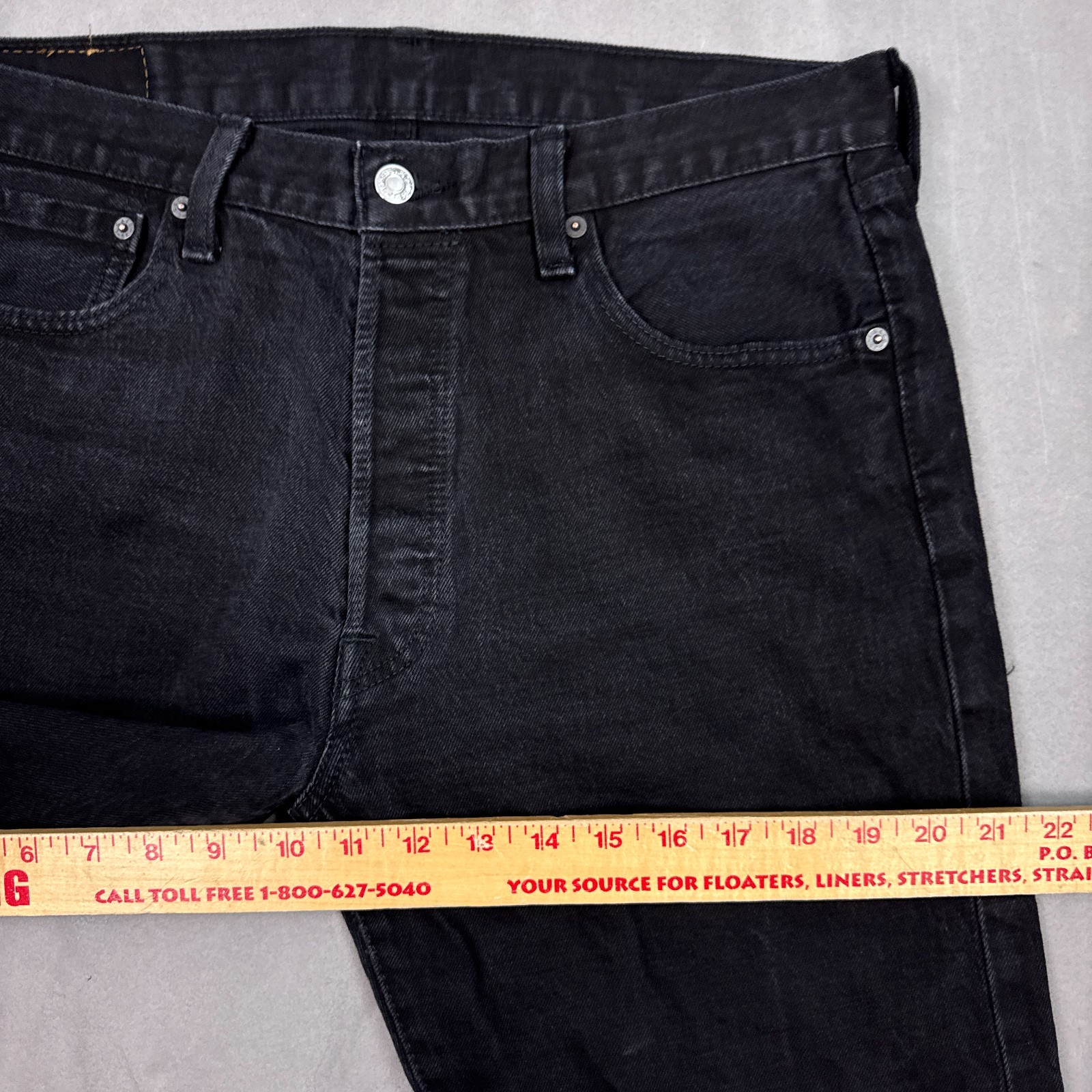 Levis 501 Jeans Mens 34×32 Black Button Fly Denim Pants Straight Dark (Tag34x36)
