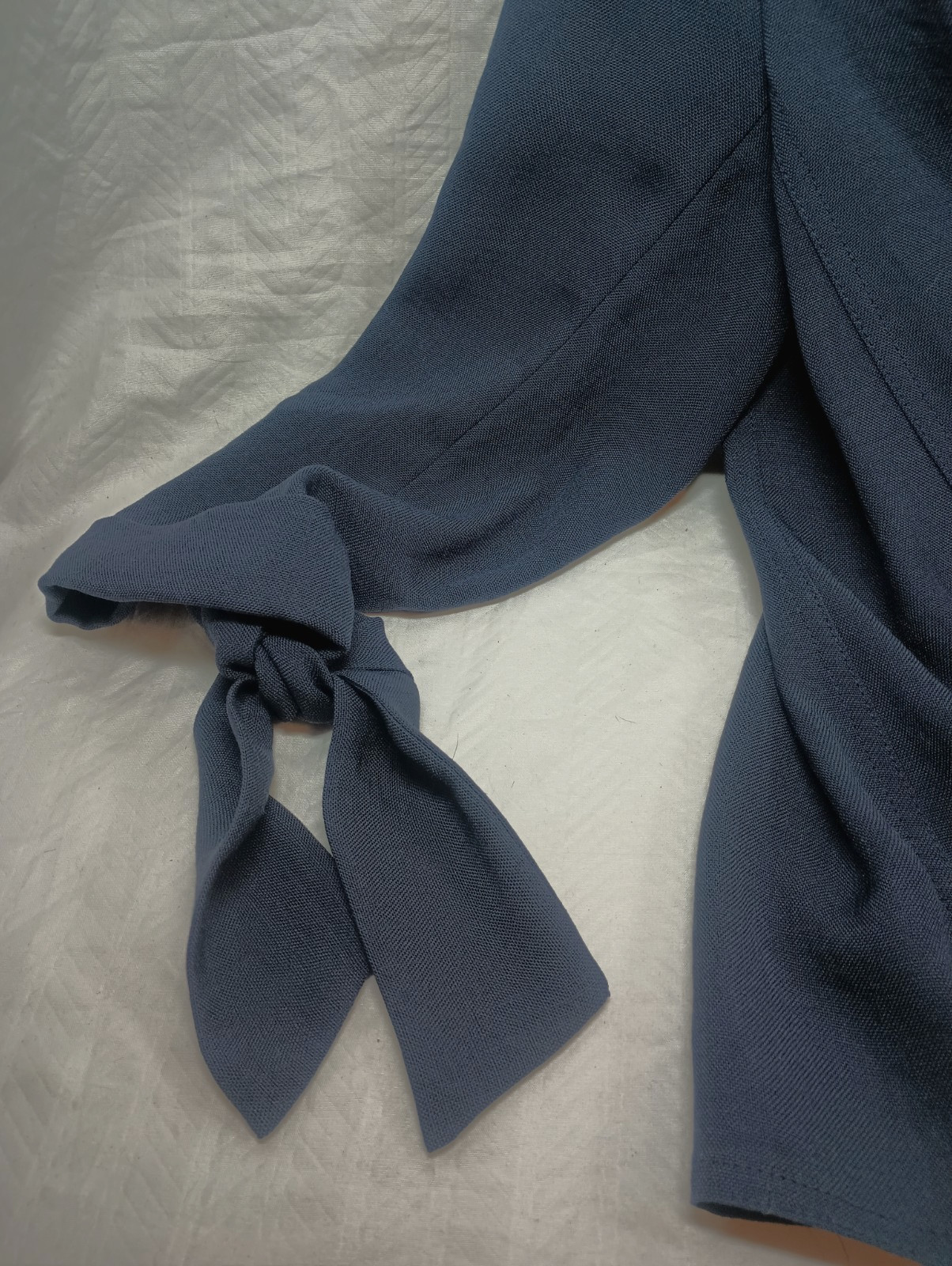 Lafayette 148 jacket, navy, size S, bowties at end of sleeves. NWT. DS32