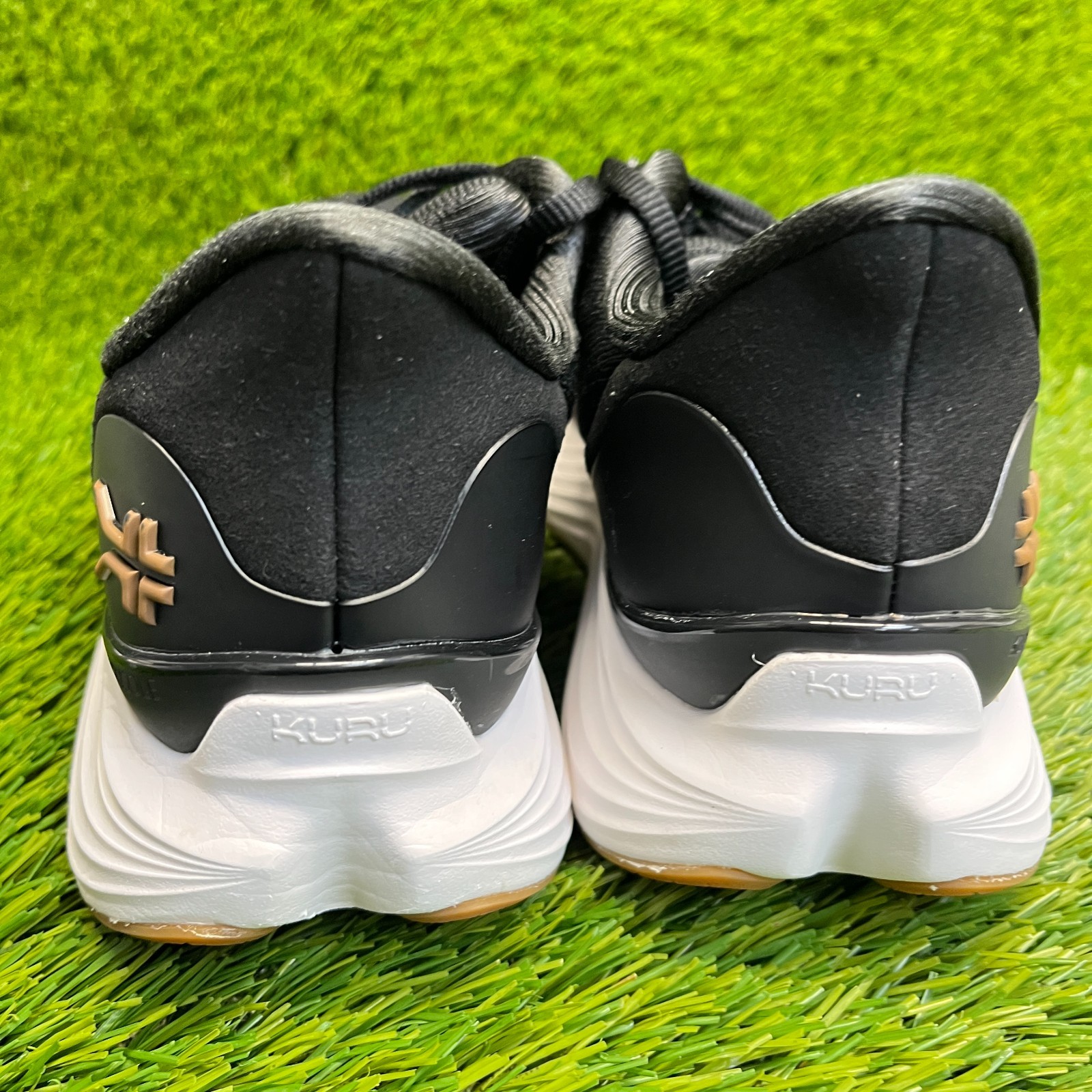 Kuru Atom 2 Womens Size 7.5 Black White Athletic Running Walking Shoes Sneakers