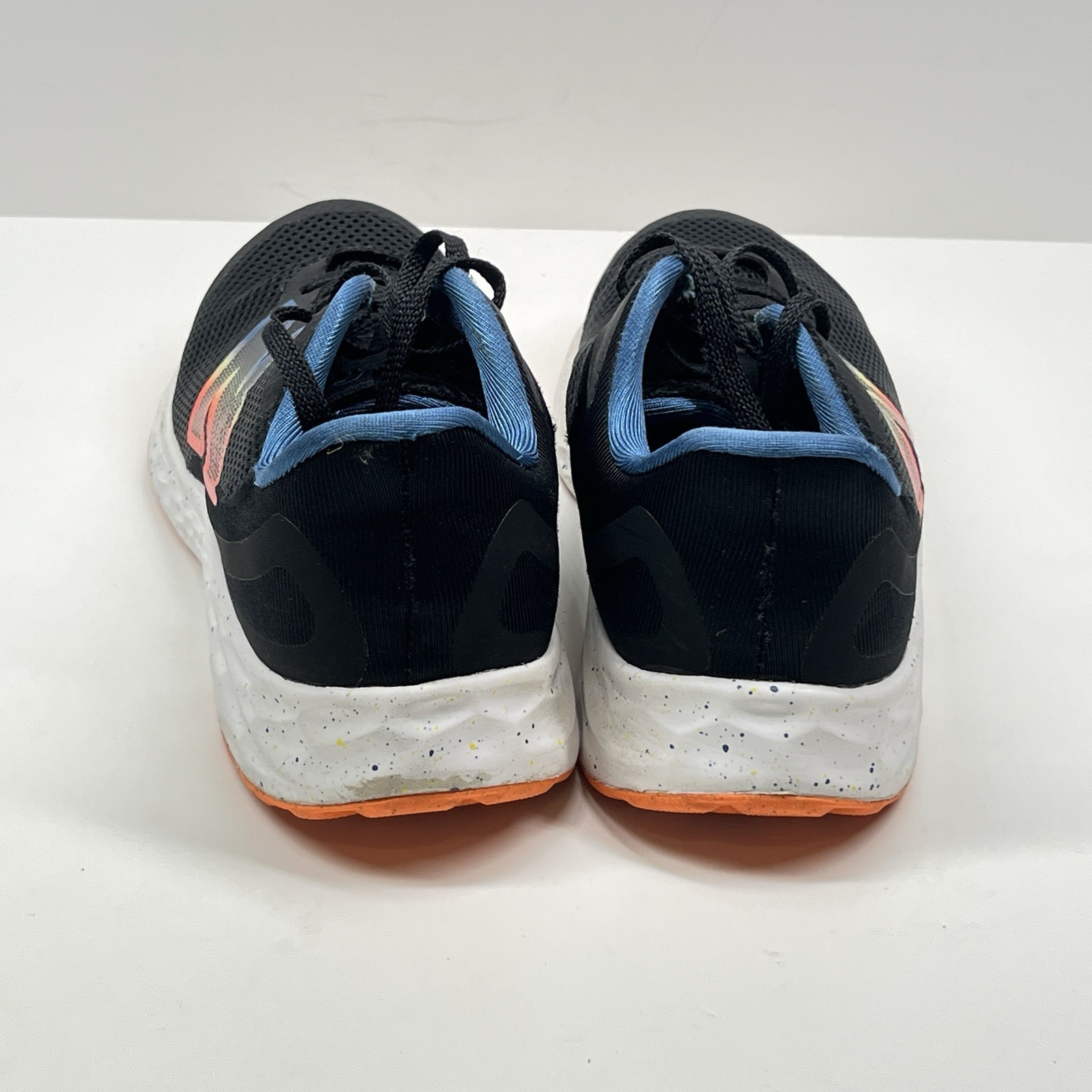 New Balance GC2002BK Unisex Kids Sneaker US 4.5M Black/Blue/Orange Low
