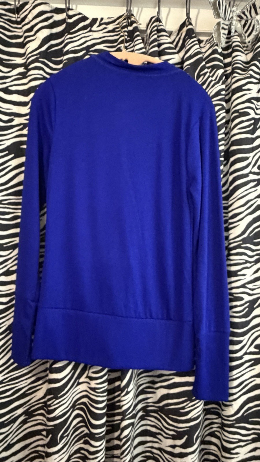 Zenana Outfitters Blue V-Neck Button Front Solid Knit Cardigan Sweater M